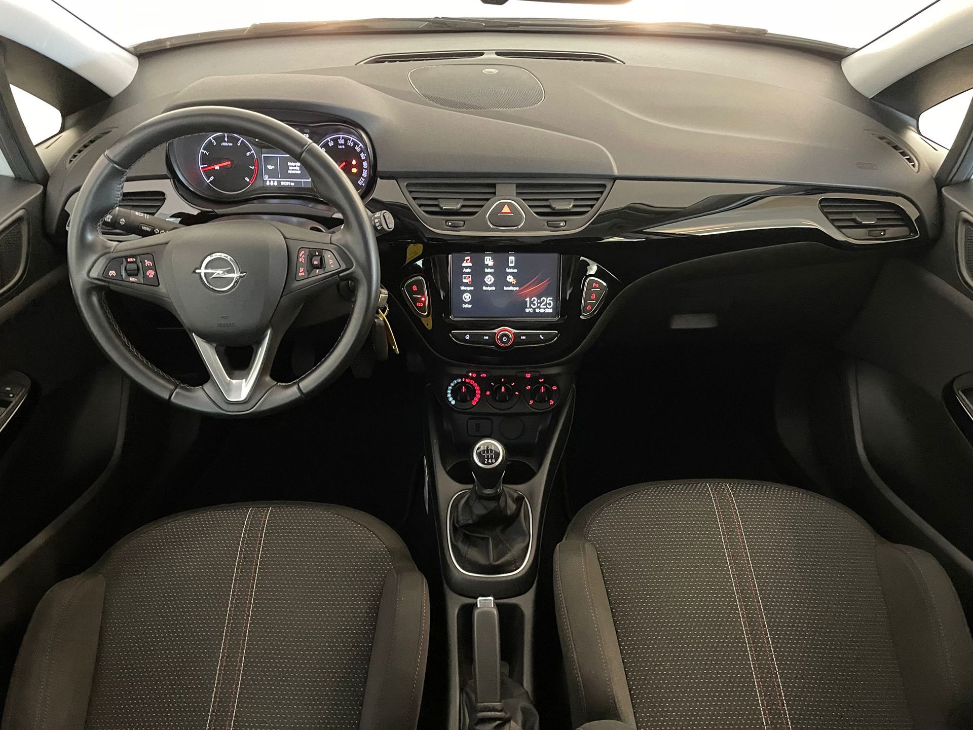 Foto van Opel Corsa-e