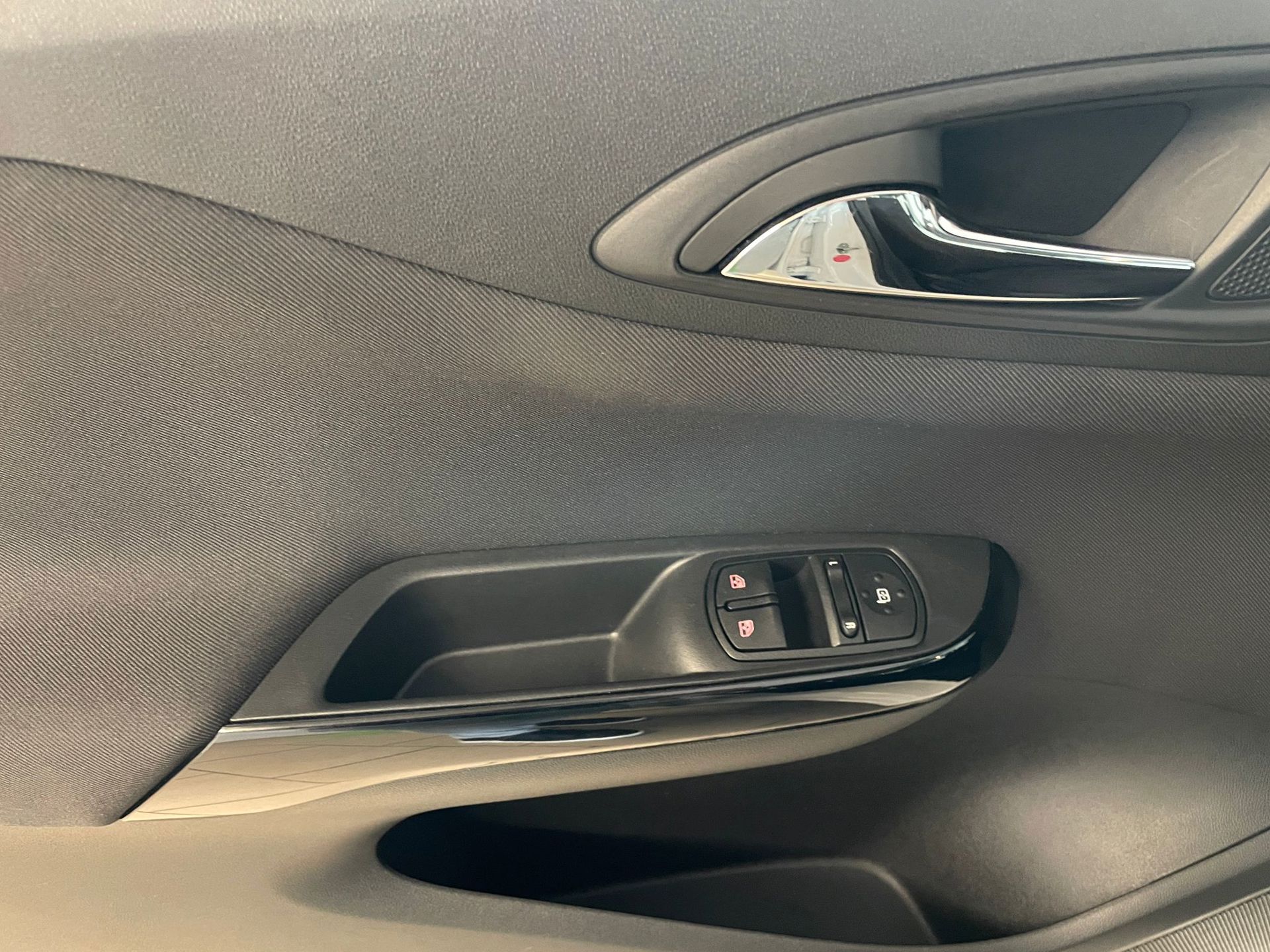 Foto van Opel Corsa-e