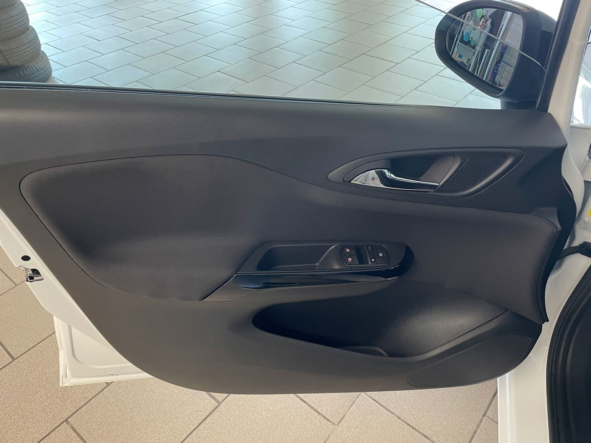 Foto van Opel Corsa-e