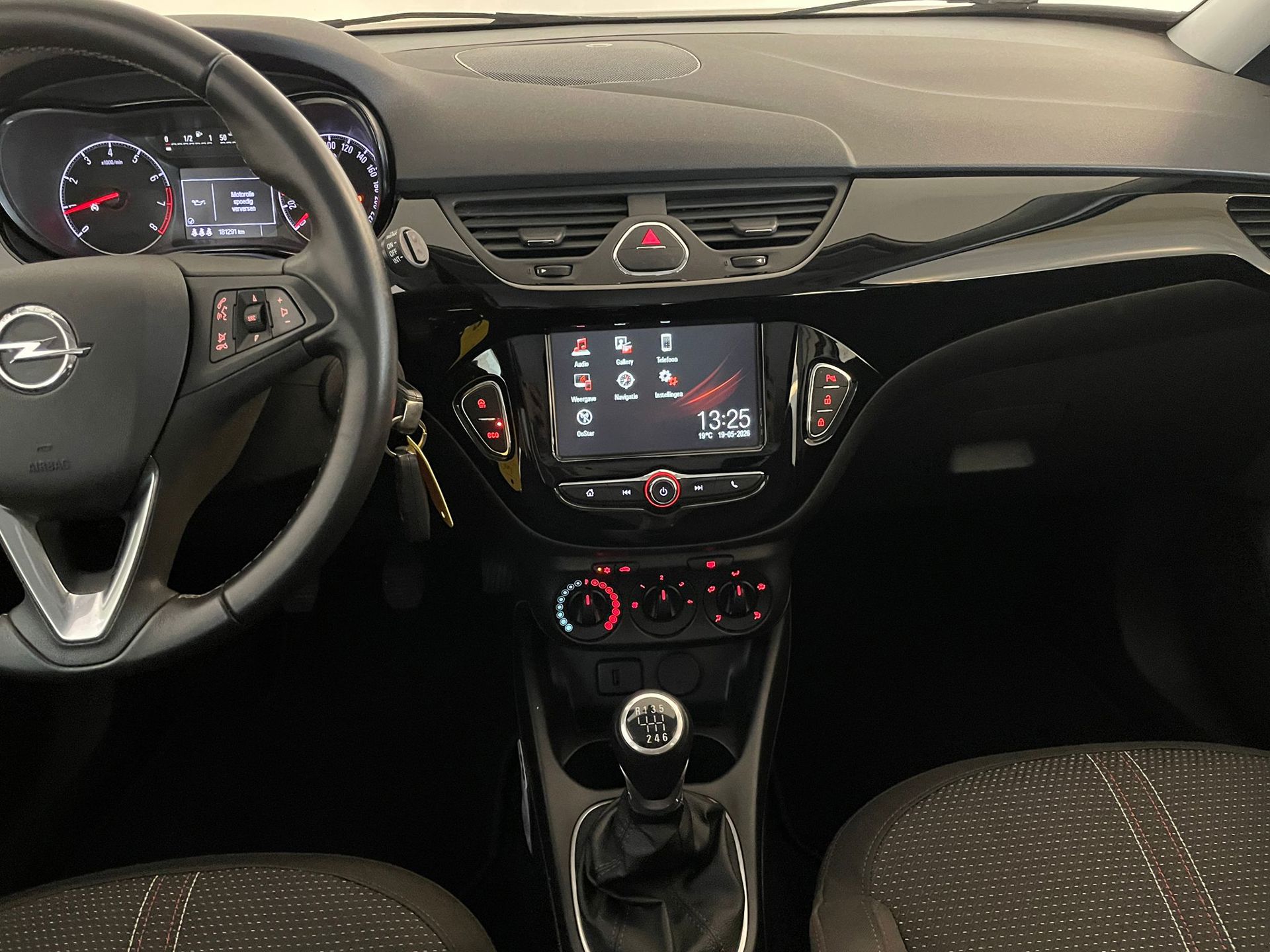 Foto van Opel Corsa-e