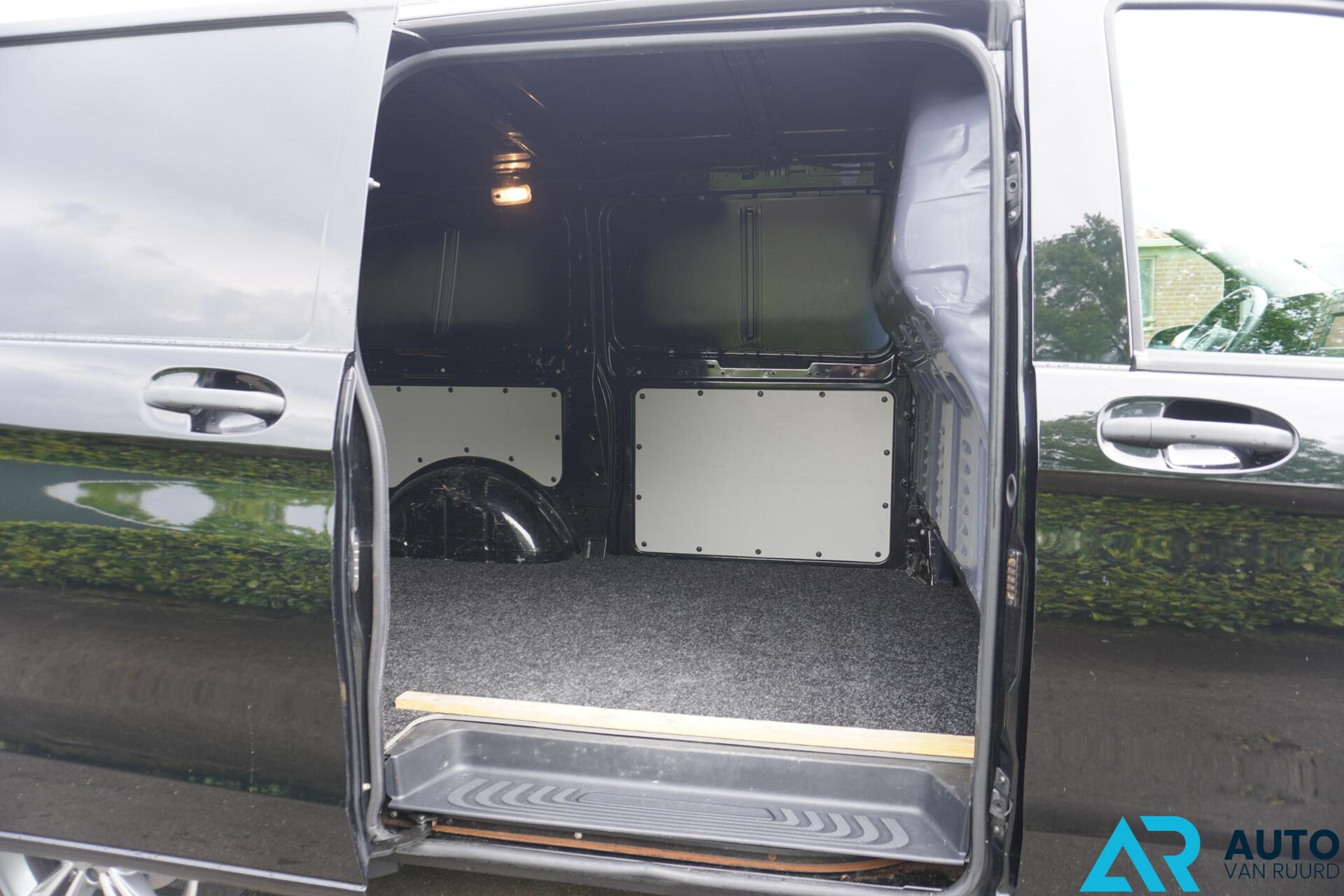 Foto van Mercedes-Benz Vito