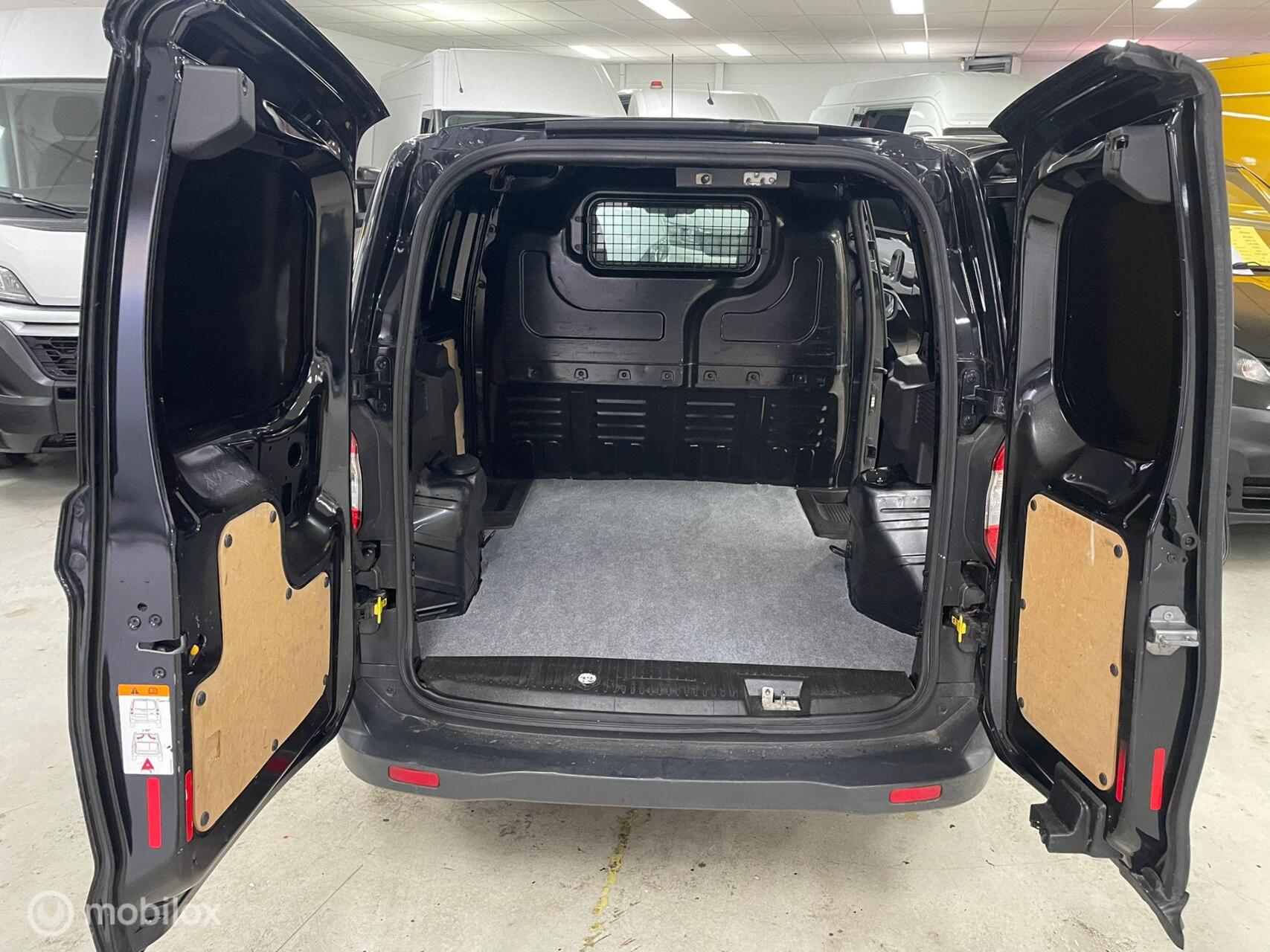 Foto van Ford Transit Courier