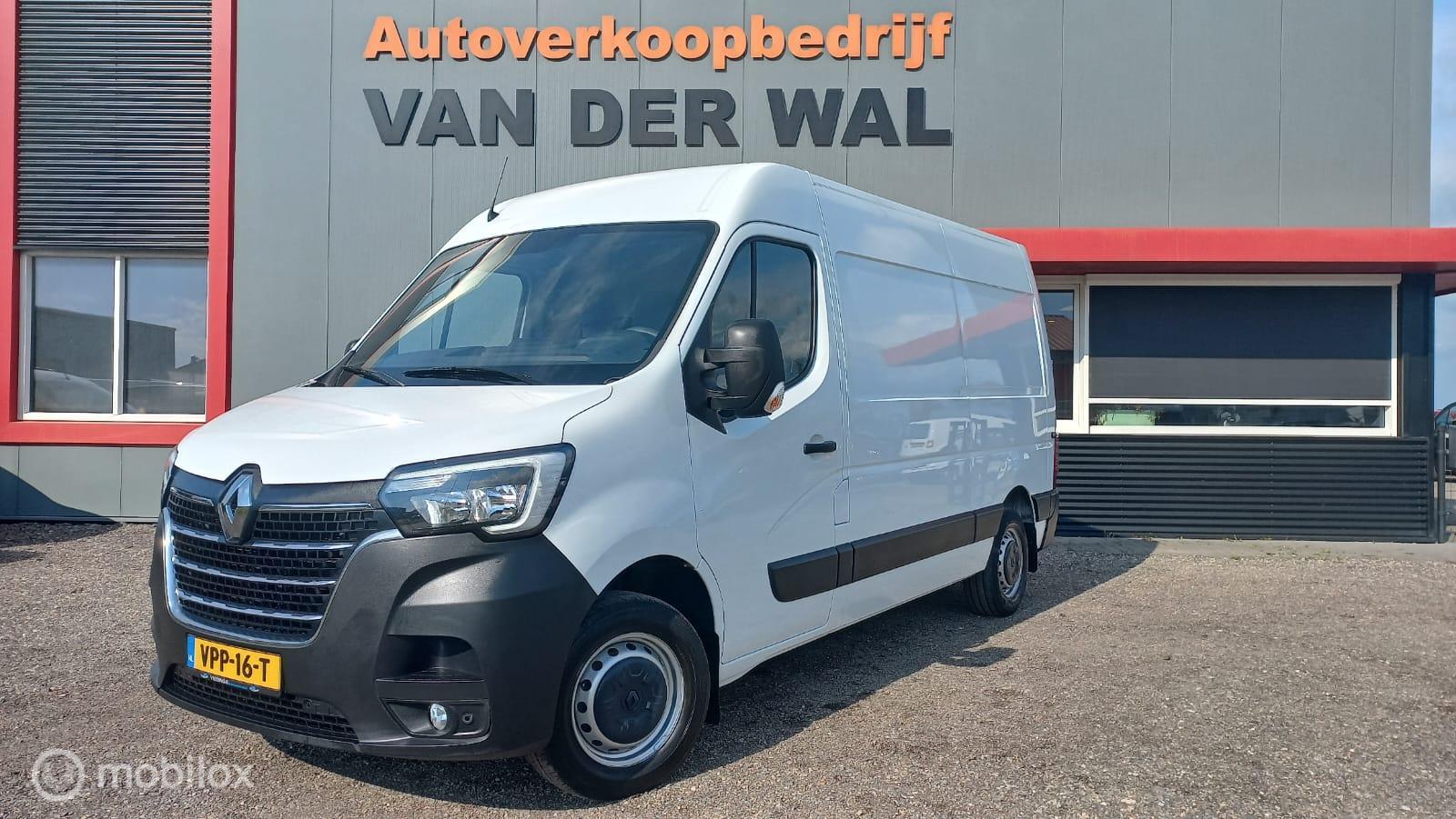 Renault Master T35 2.3 dCi 135 L2H2 Work Edition 2022 - voorkant