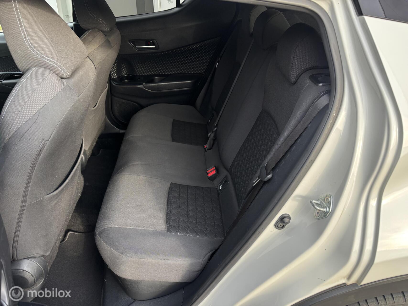 Foto van Toyota Toyota C-hr