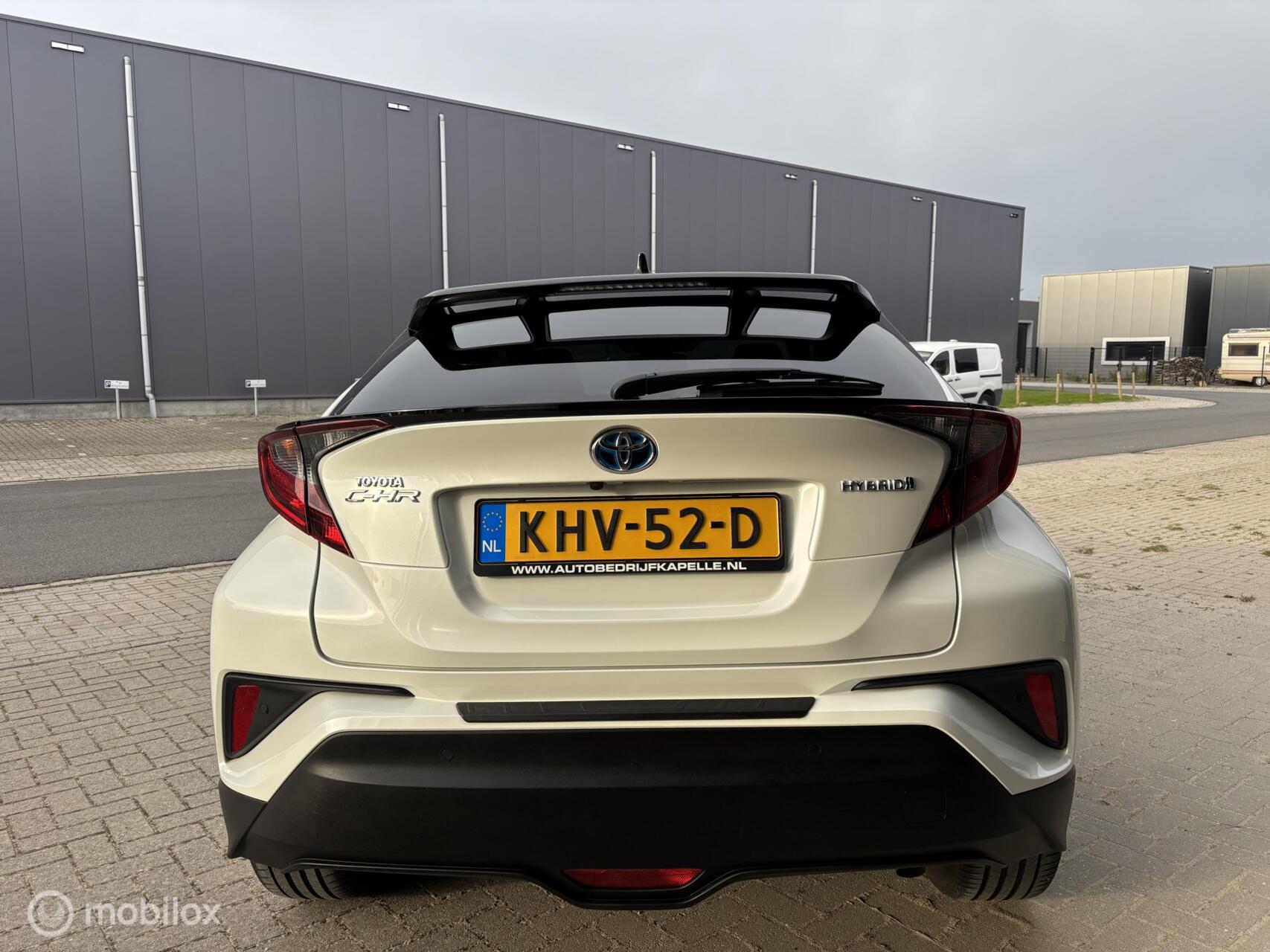 Foto van Toyota Toyota C-hr