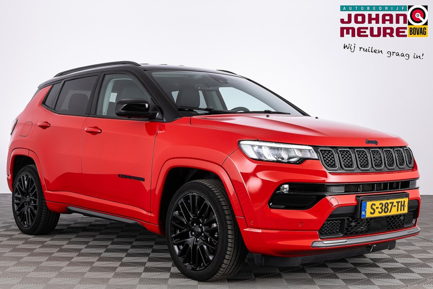 Foto van JEEP COMPASS
