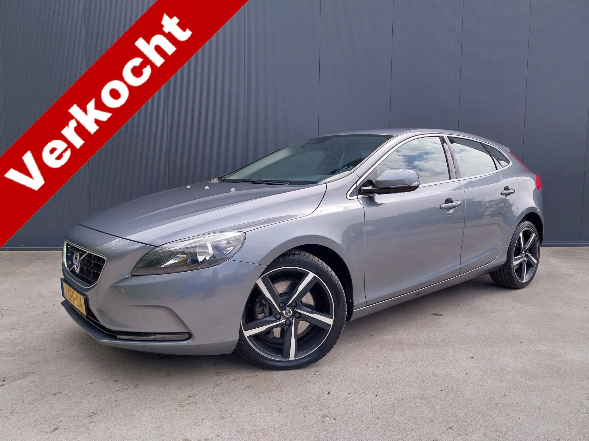 Foto van VOLVO V40