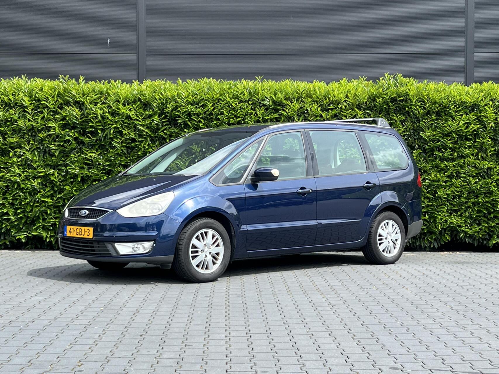 Ford Galaxy 2.0-16V Trend, NL AUTO, NAP LOGISCH, NAVIGATIE, CRUISE CONTROL, CLIMATE CONTROL, TREKHAAK, ELEKTRISCHE RAMEN, LICHTMETALEN VELGEN 2008 - voorkant