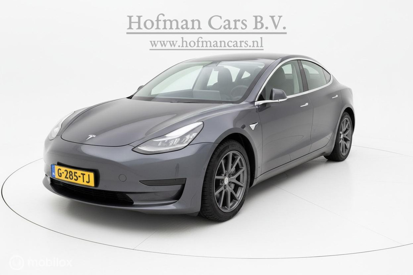 Foto van TESLA MODEL 3