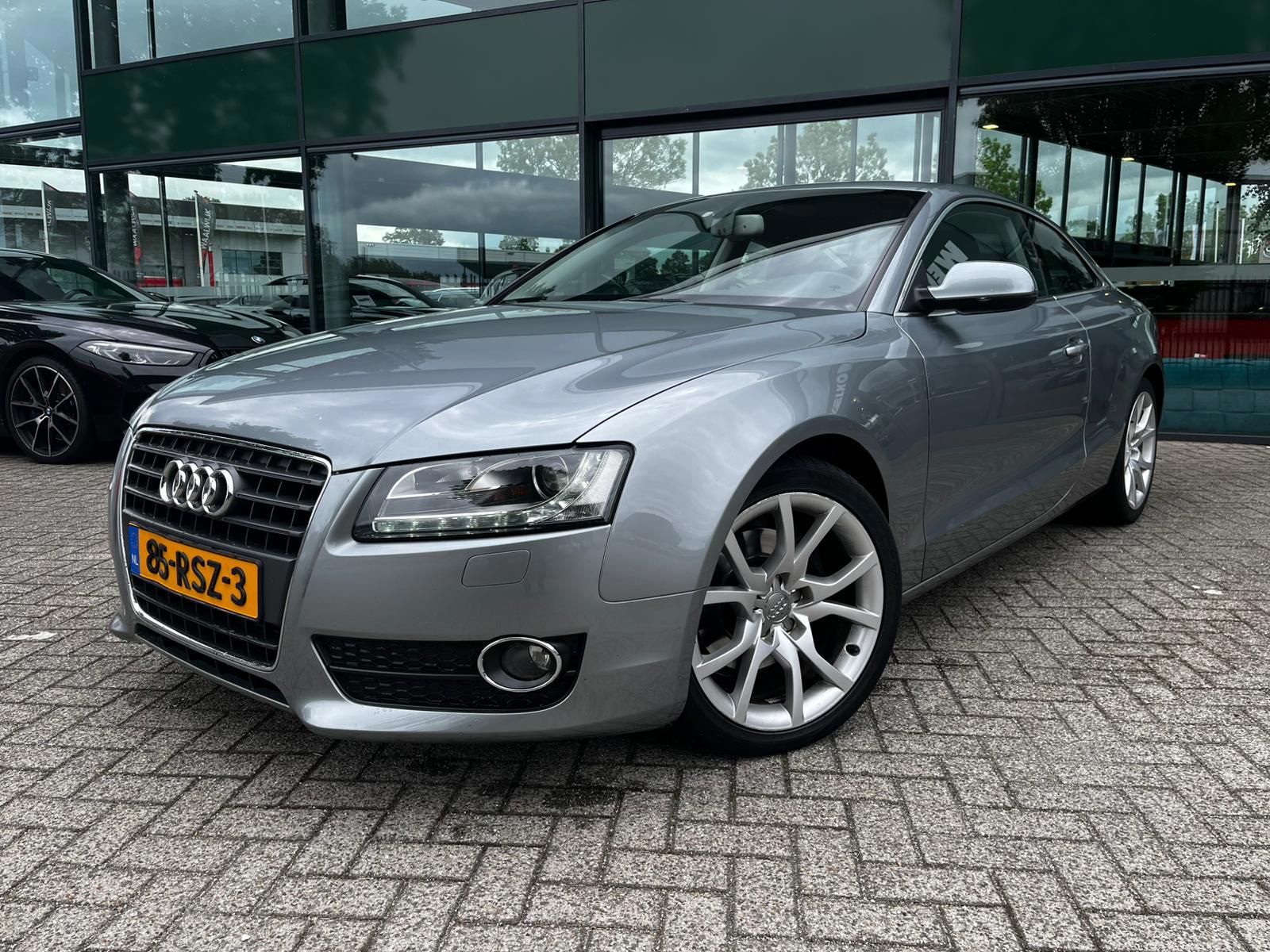 Audi Audi A5 2.0 TFSI Pro Line Business (Goed Onderhouden, Parkeersensoren, NL-auto, 2e eigenaar) 2011 - voorkant
