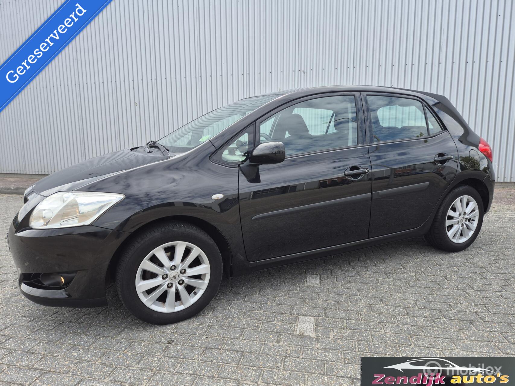 Toyota Toyota Auris 1.6-16V Luna / Keyless / Airco / Cruise-Control 2007 - voorkant