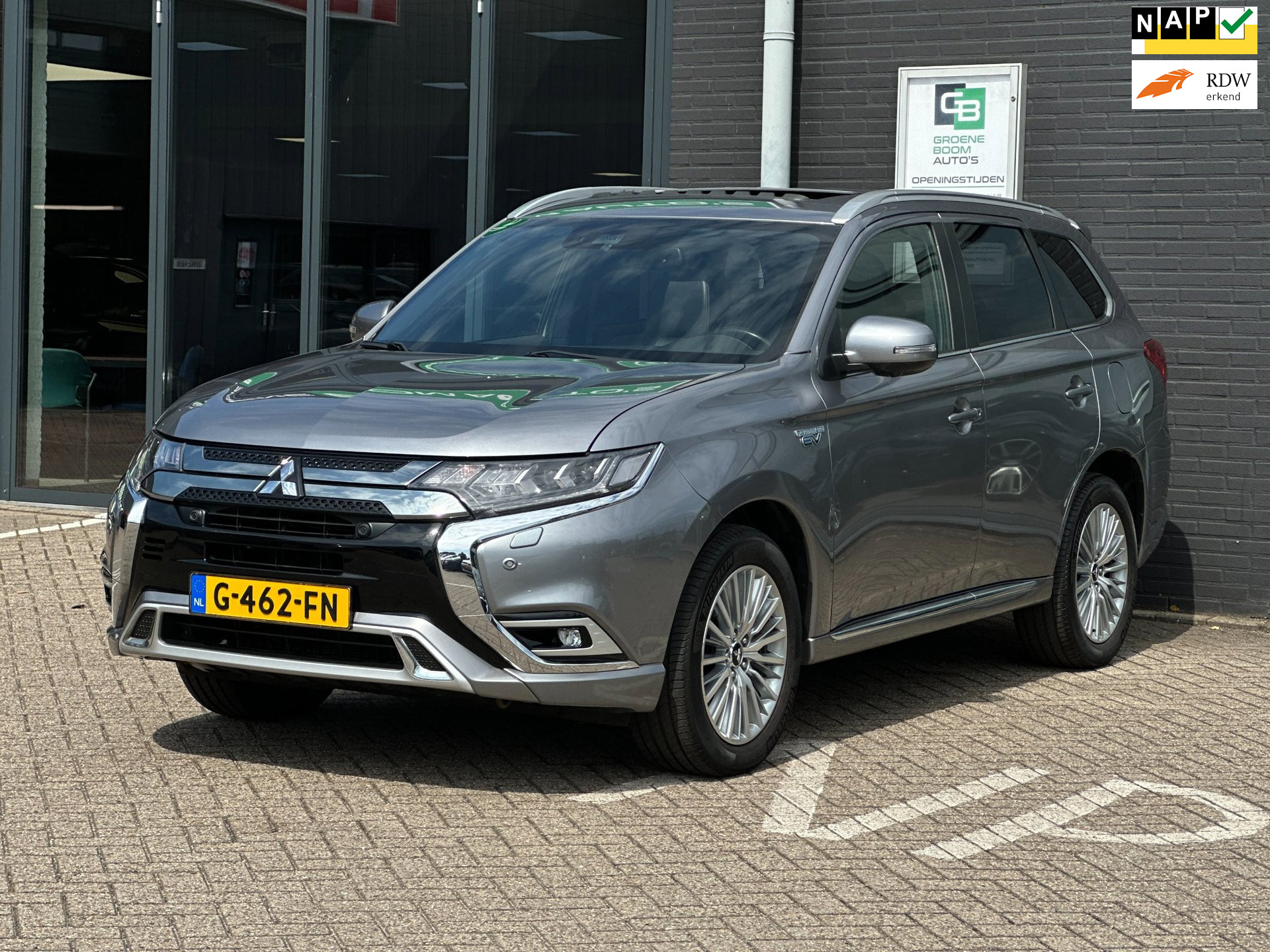 Foto van MITSUBISHI MITSUBISHI OUTLANDER