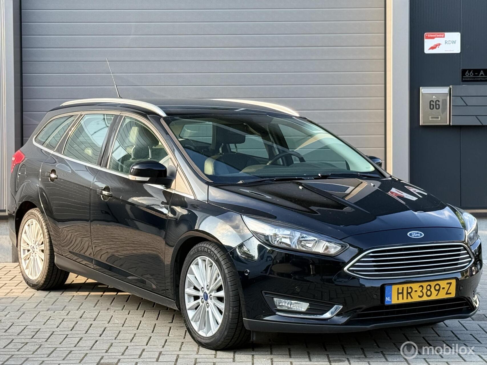 Ford Focus 1.0 Titanium 2015 - voorkant