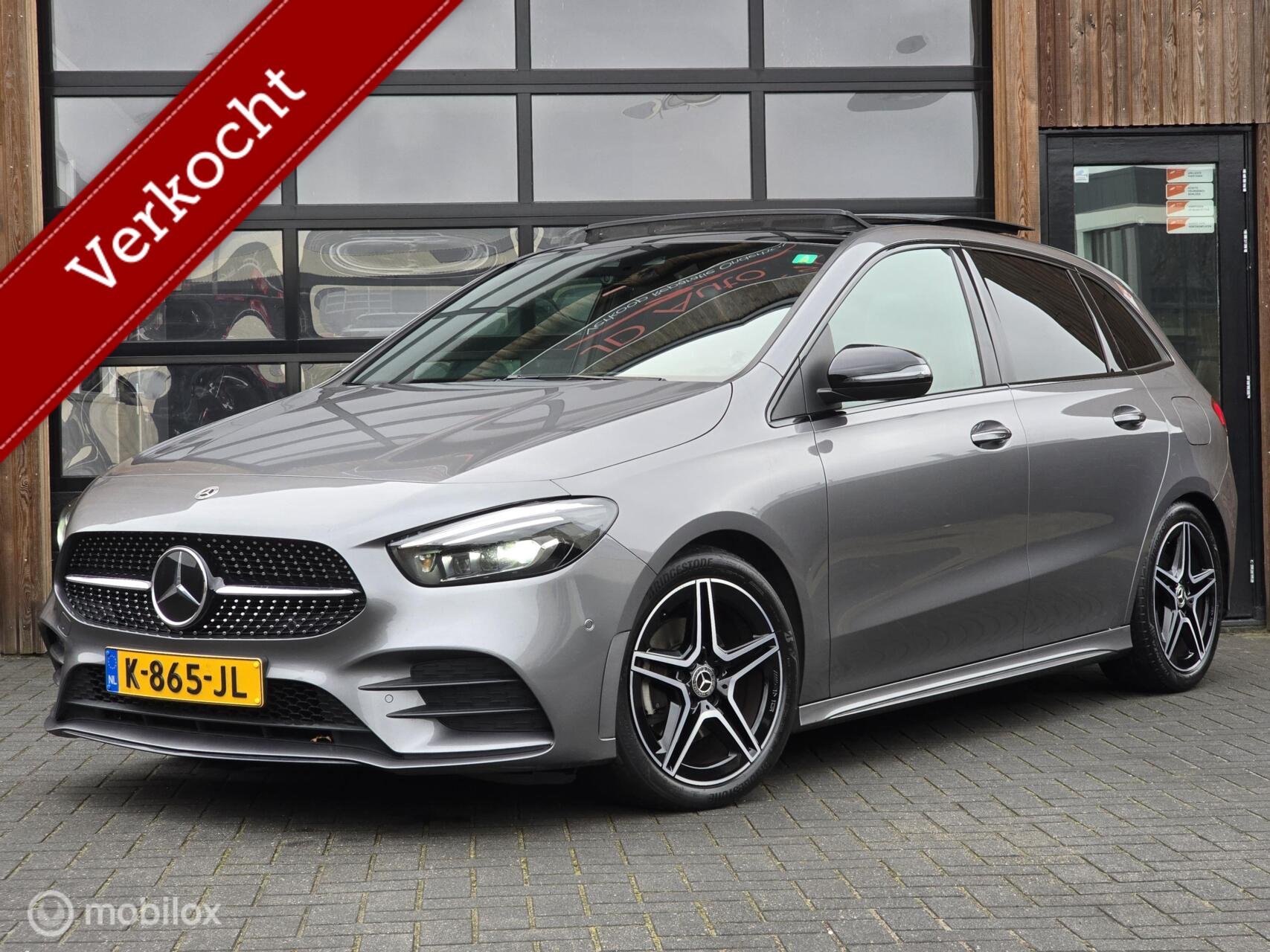 Mercedes-Benz B 200 200 AMG 163 PK PANO DISTRONIC+ SFEER MEMORY 2021 - voorkant
