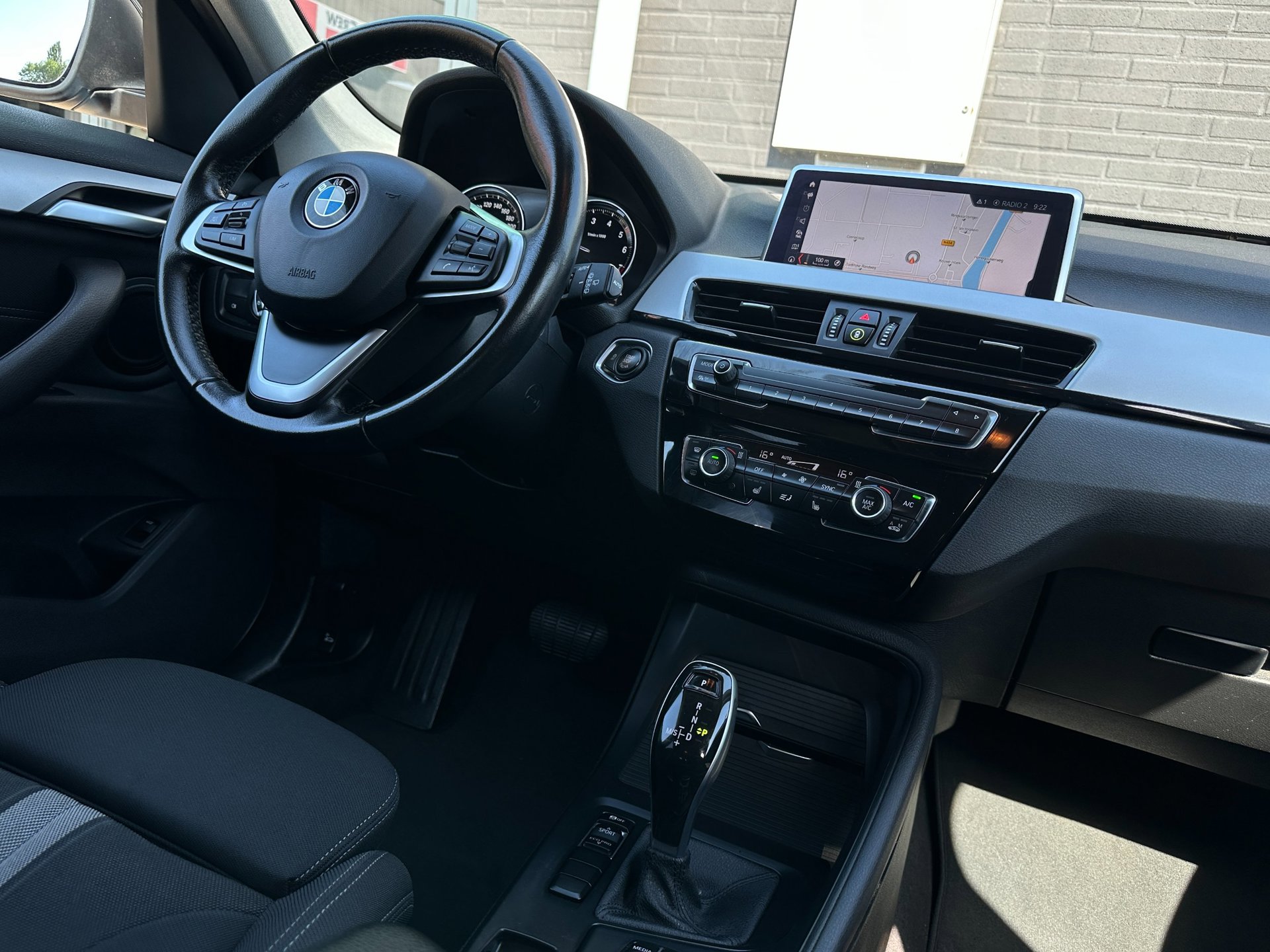Foto van BMW X1 Sdrive18i