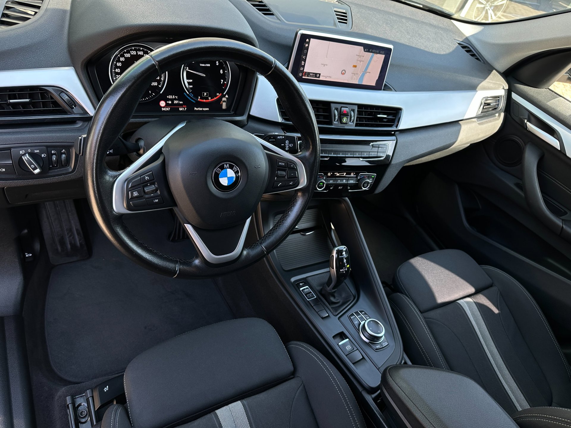 Foto van BMW X1 Sdrive18i