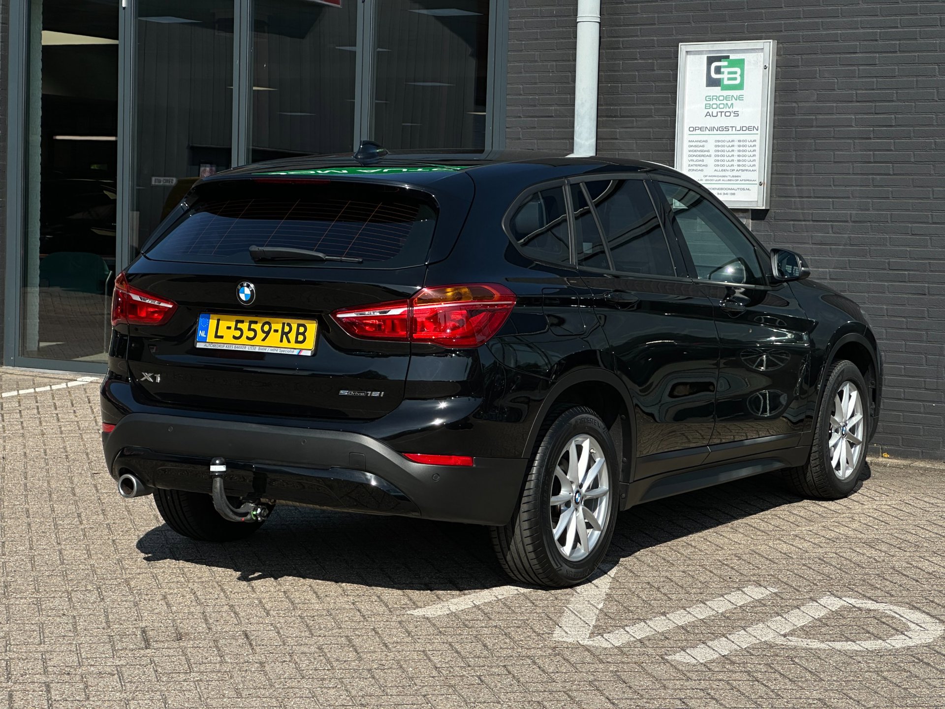 Foto van BMW X1 Sdrive18i
