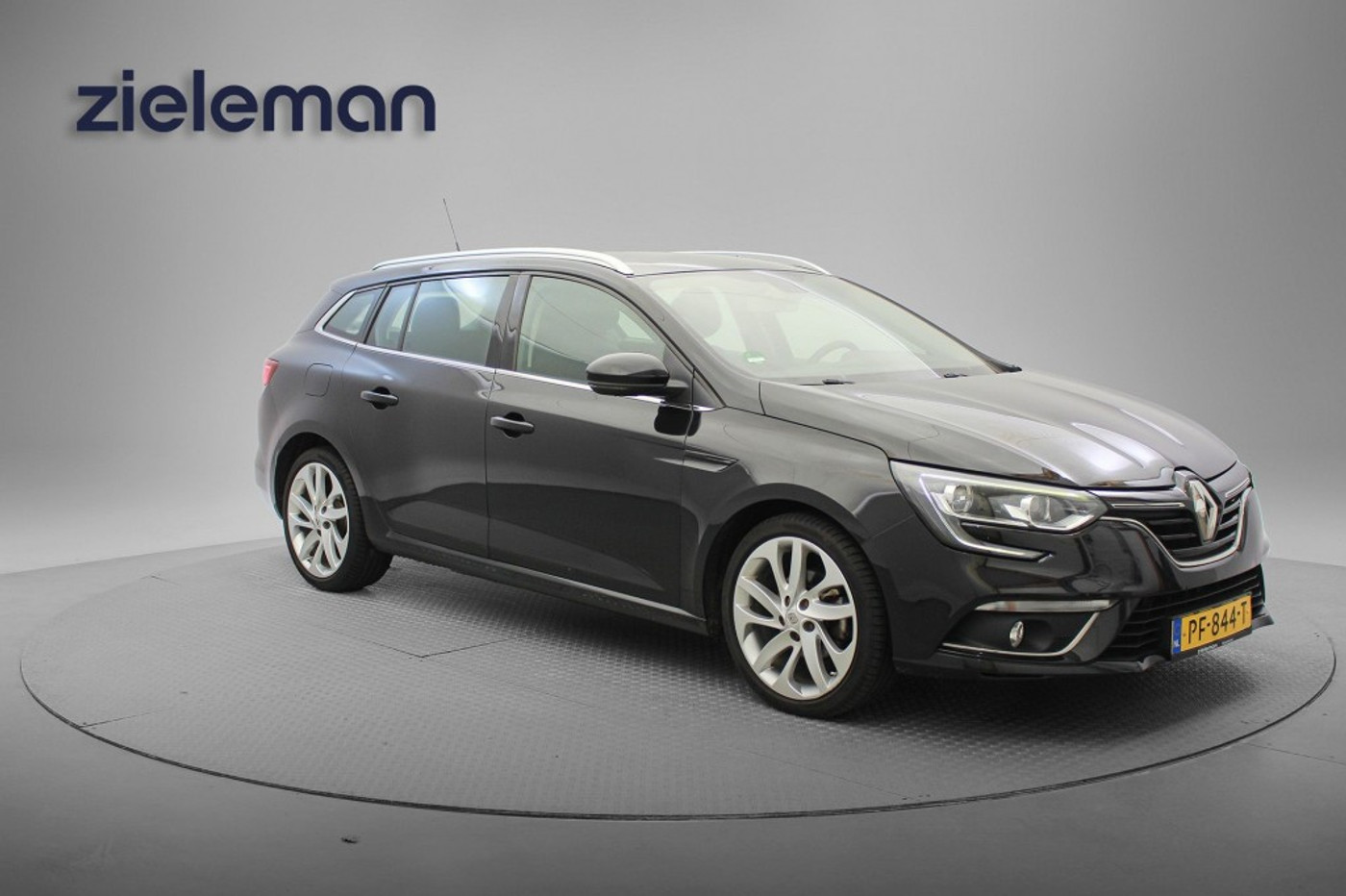 Renault Megane Estate 1.5 dCi Eco2 Zen - Navi, Clima, Cruise, Trekhaak 2017 - voorkant
