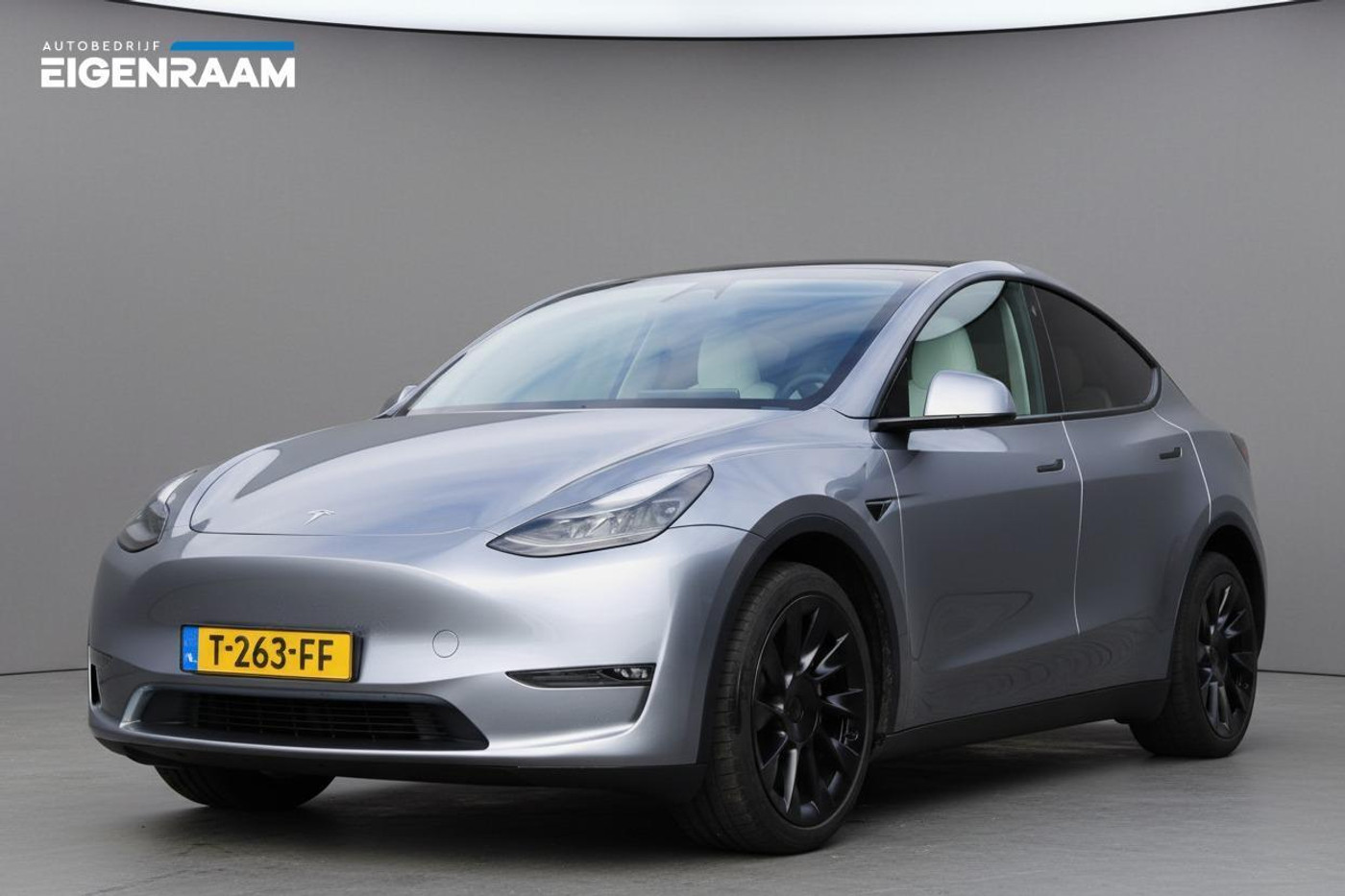Tesla Model Y Long Range AWD 75 kWh 2023 - voorkant