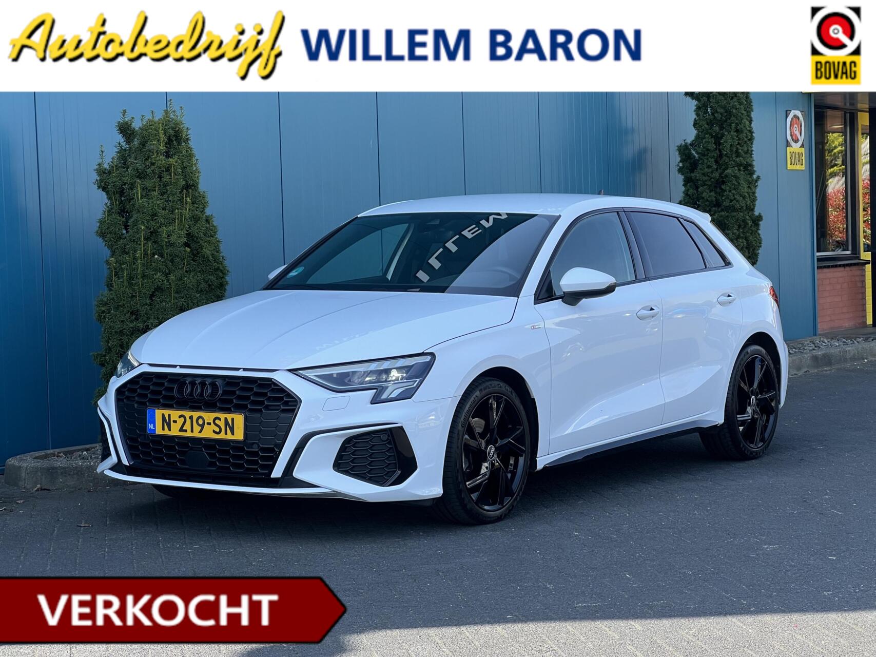 Audi A3 Sportback 35 TFSI 150 PK S edition CARPLAY/ANDROID | CRUISE | DIGI.DASHB | LED | NAV | DAB | PDC | 1'EIG Nieuw Staat!! 2022 - voorkant