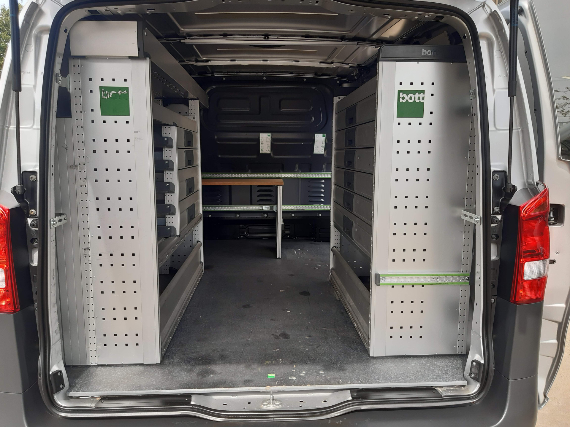 Foto van Mercedes-Benz Vito