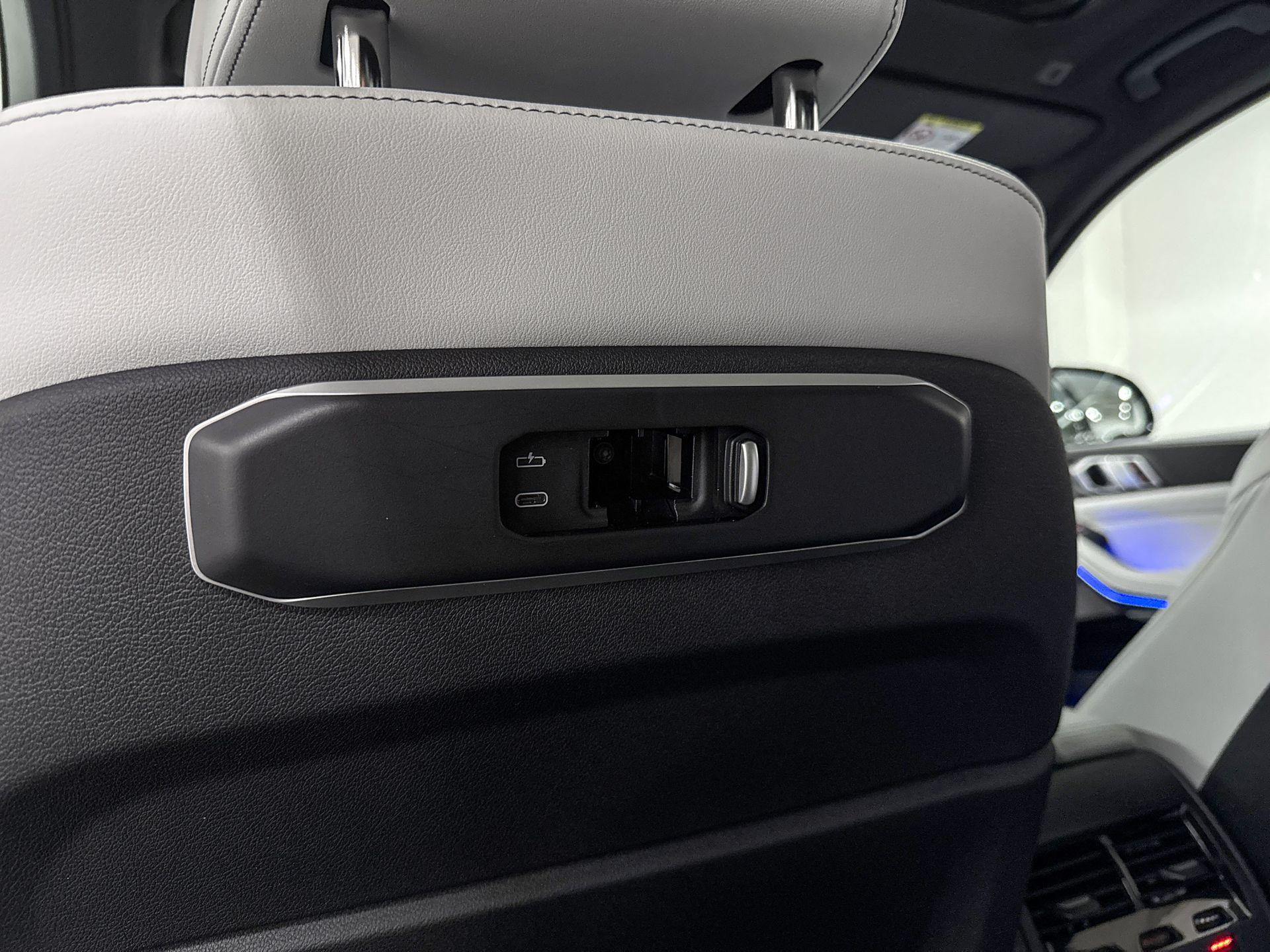 Foto van BMW X5 Xdrive50e