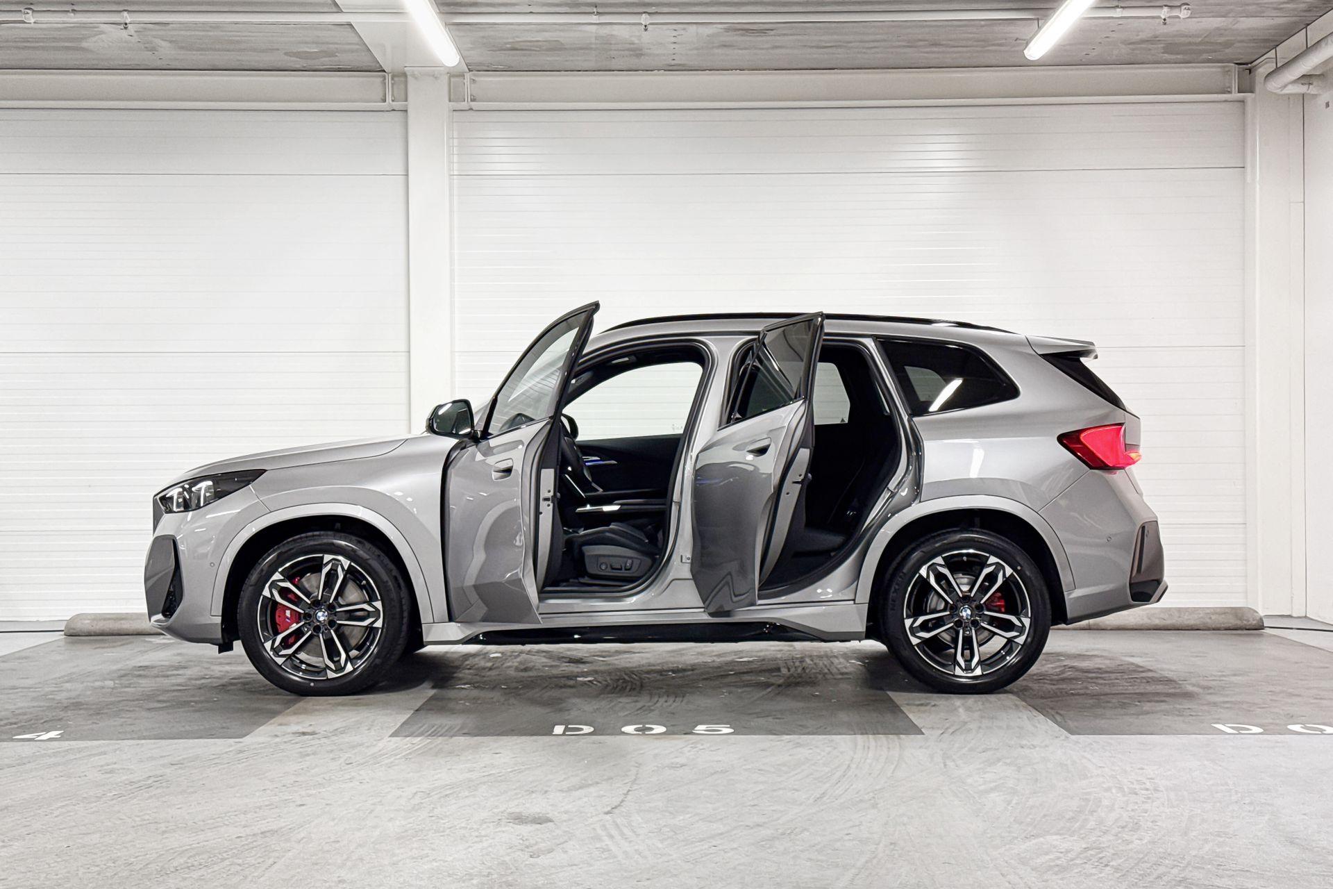 Foto van BMW Ix1 Edrive20