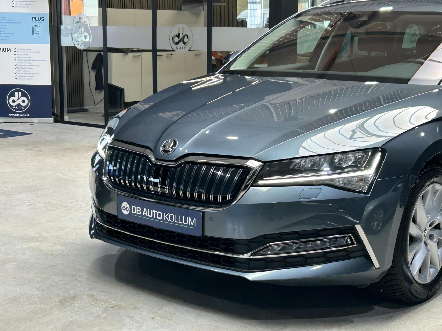 Foto van Skoda Superb Combi