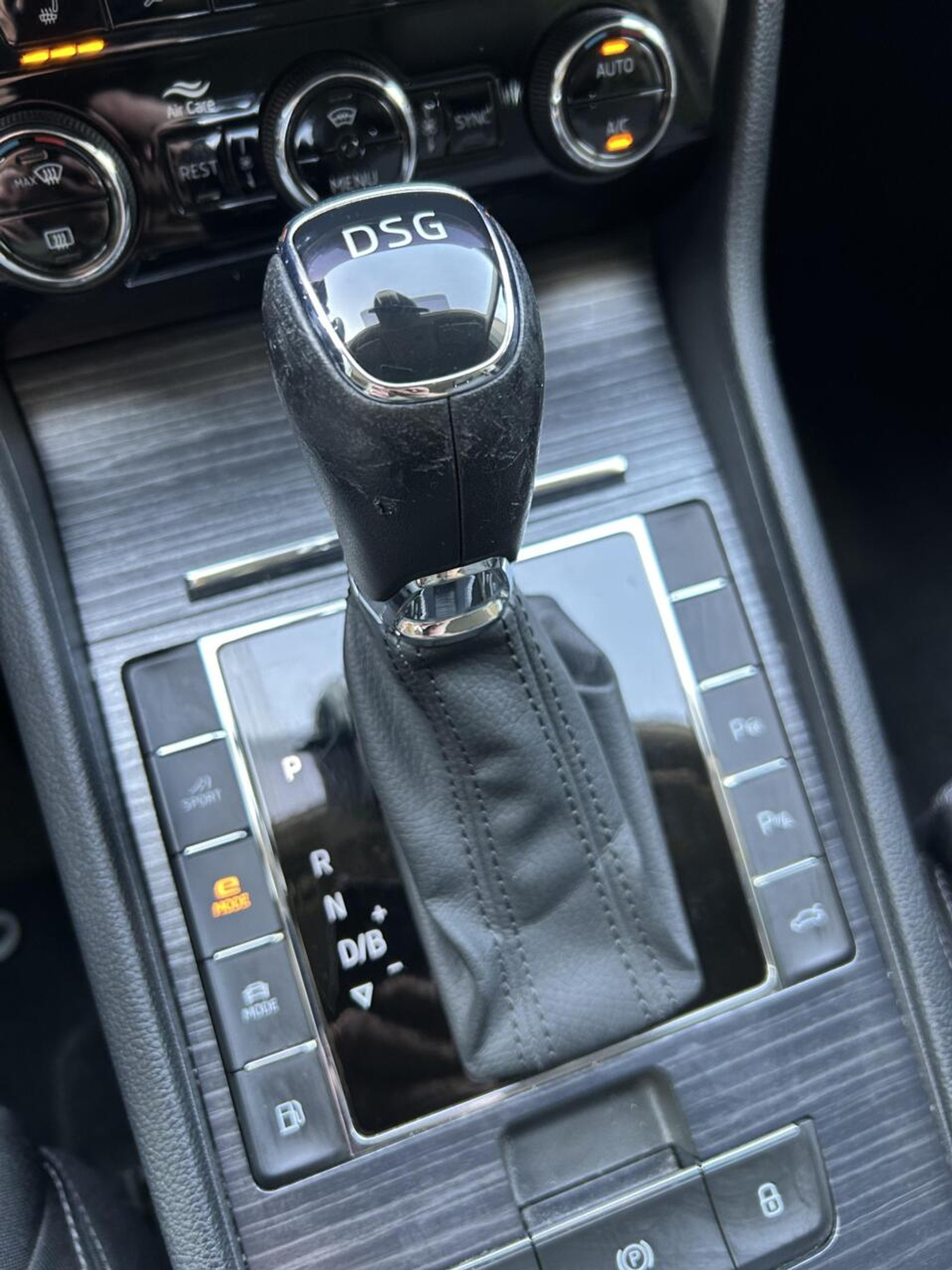 Foto van Skoda Superb Combi