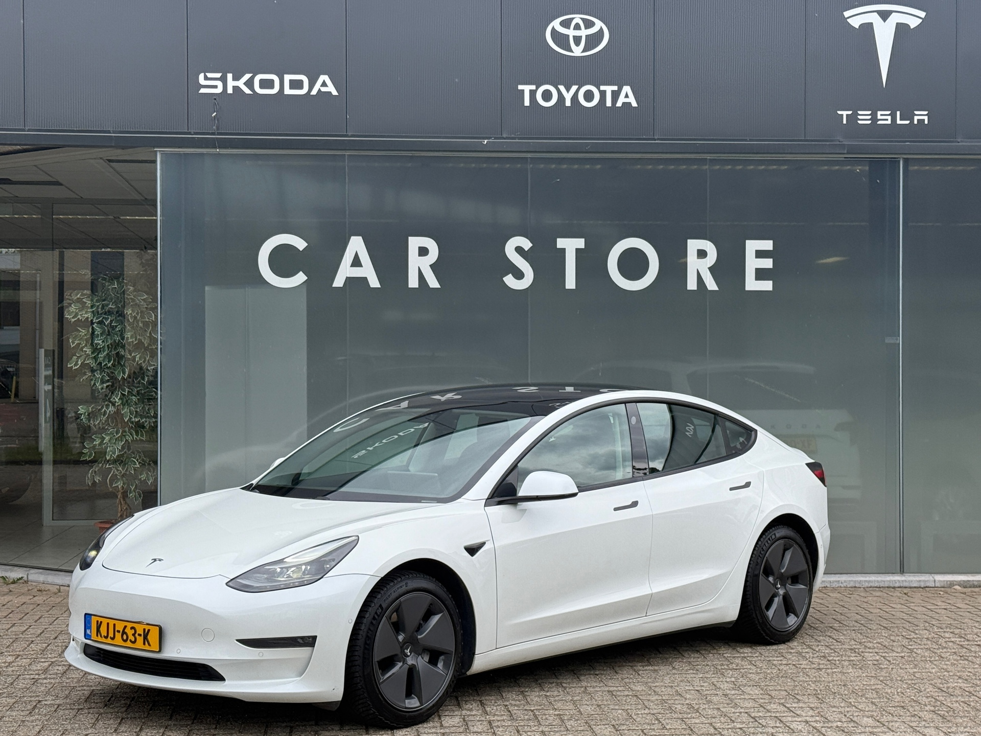 Tesla Model 3 Long Range AWD 75 kWh FACELIFT WARMTEPOMP 2021 - voorkant