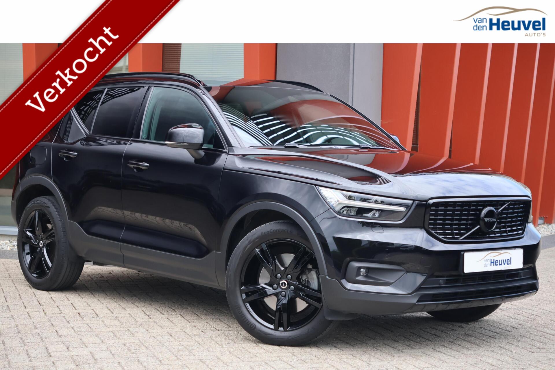 Volvo XC40 T5 Recharge Black Edition| Stoelverwarming | Leder | Parkeercamera | Keyless 2021 - voorkant