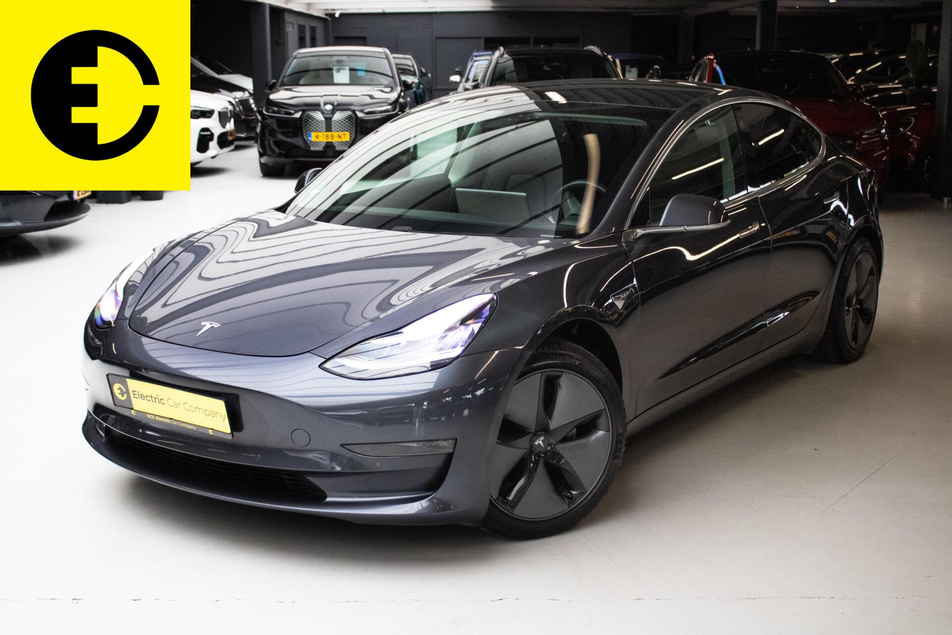 Tesla Model 3 Long Range AWD 75 kWh | Premium audio | Leder | Camera 2019 - voorkant