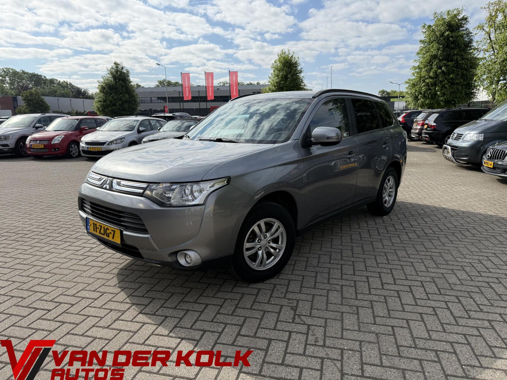 Foto van MITSUBISHI MITSUBISHI OUTLANDER
