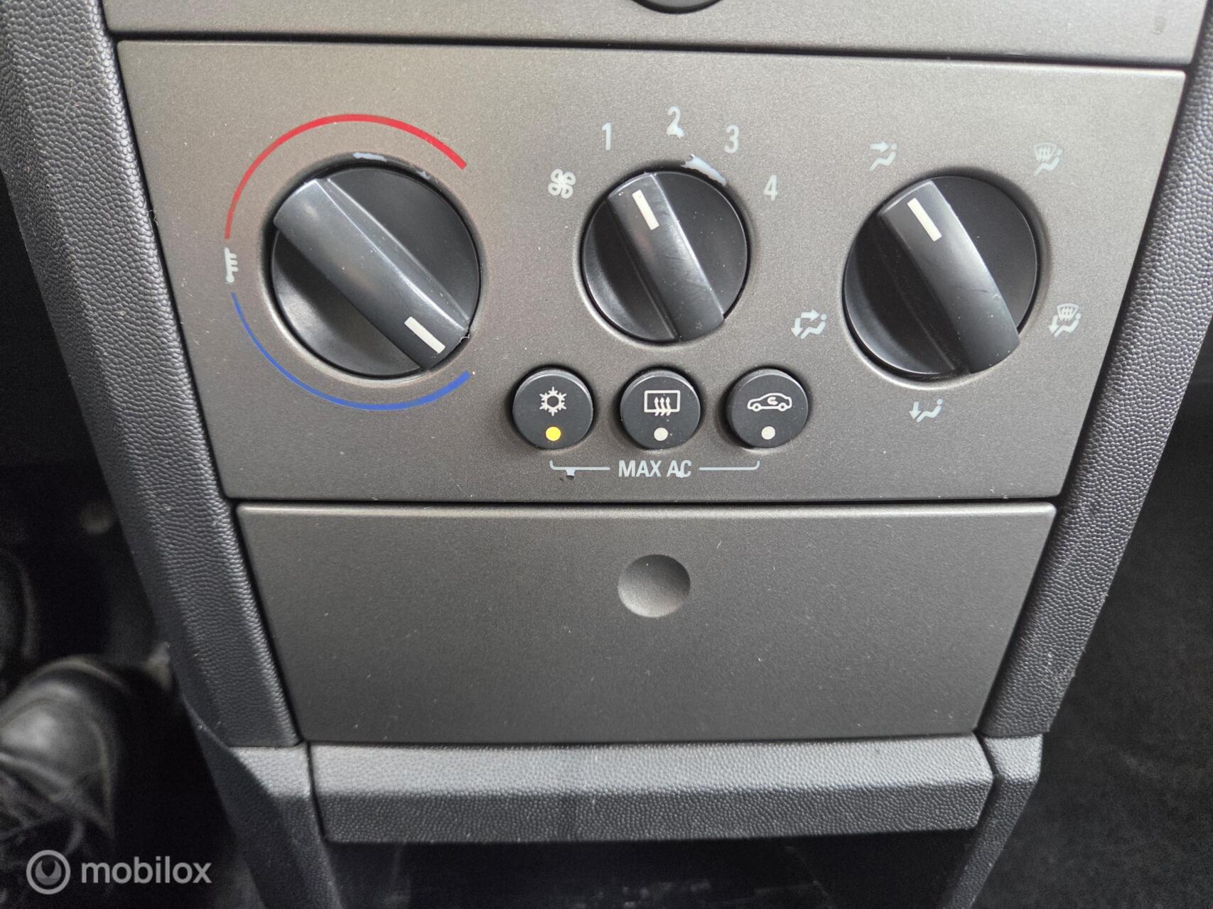 Foto van Opel Meriva-a