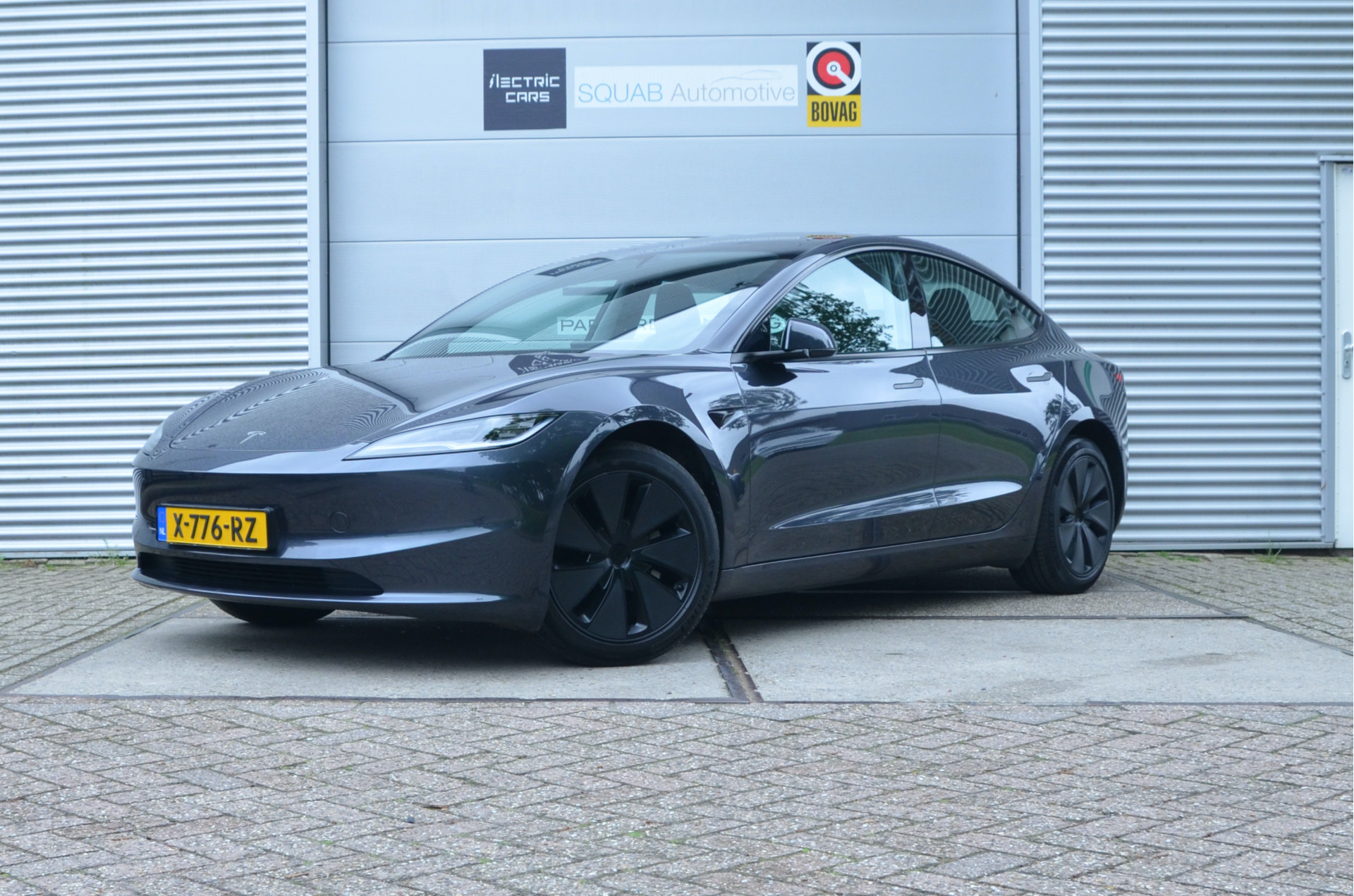 Tesla Model 3 RWD 60 kWh 2024 - voorkant