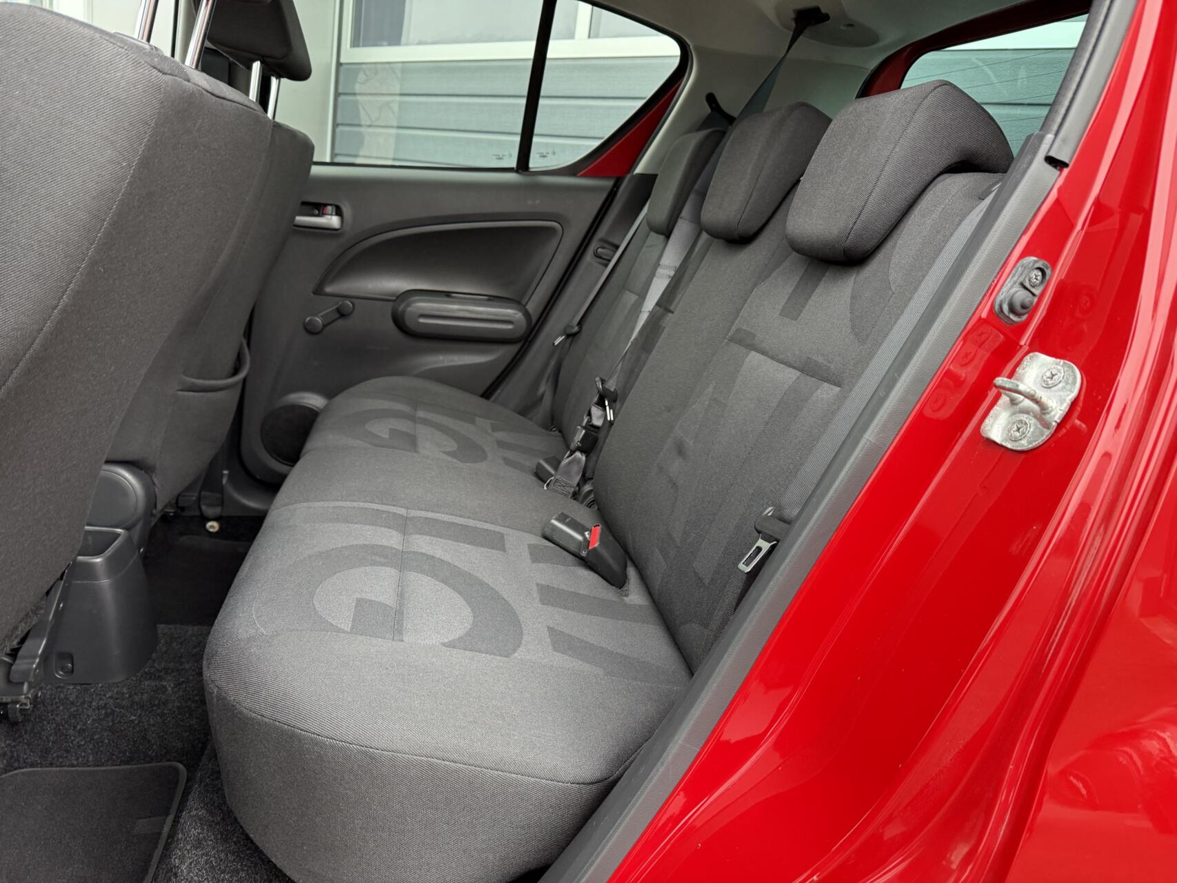 Foto van Opel Agila