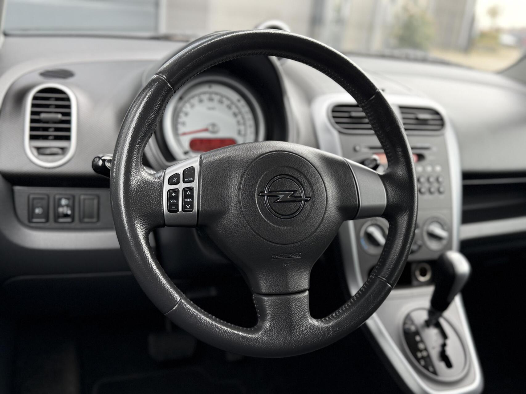 Foto van Opel Agila