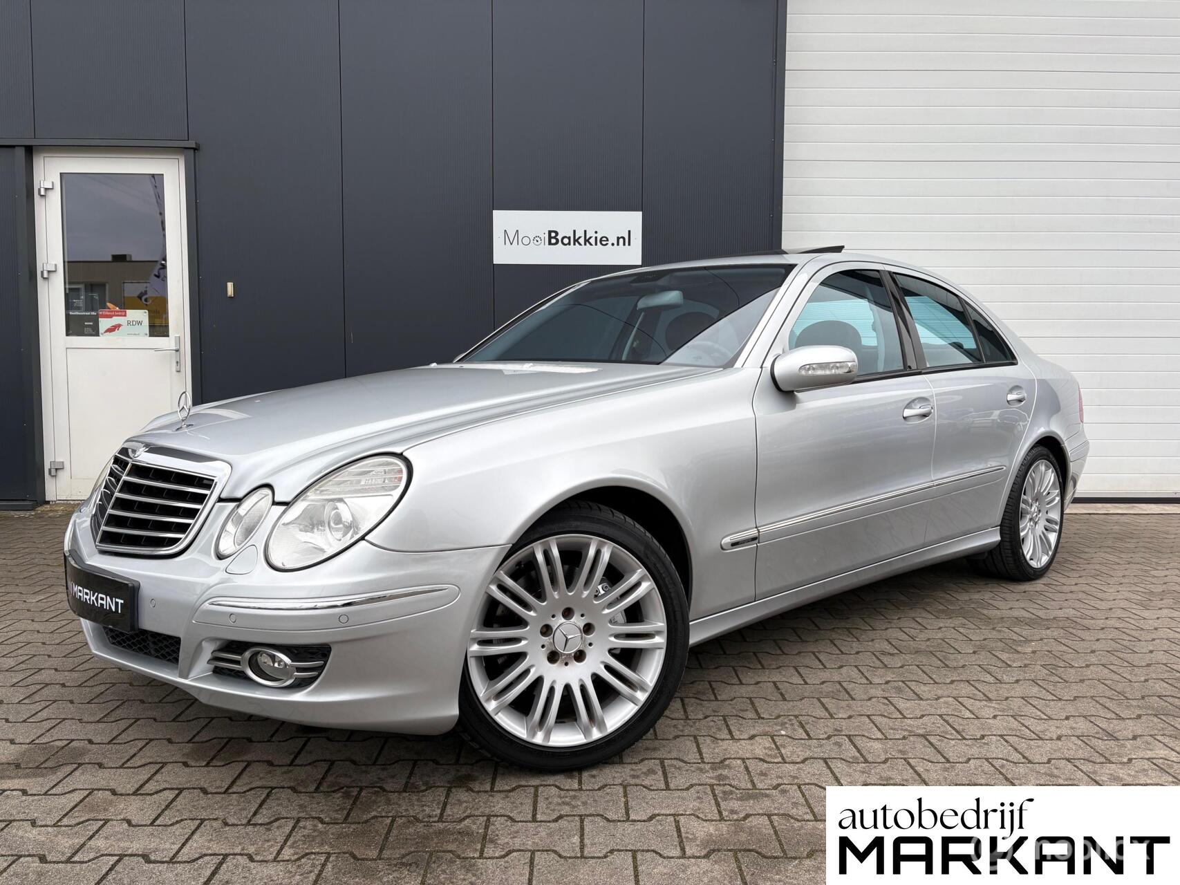 Foto van MERCEDES-BENZ E 350