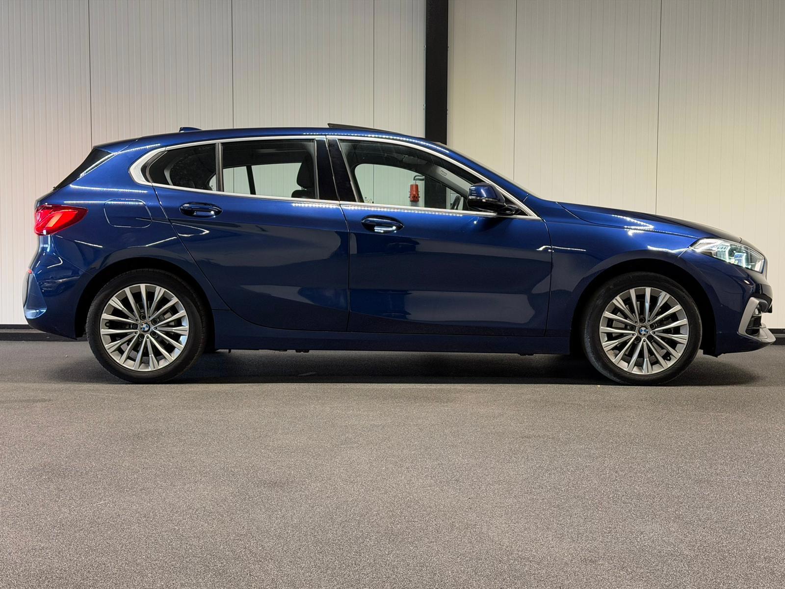 Foto van BMW 118i