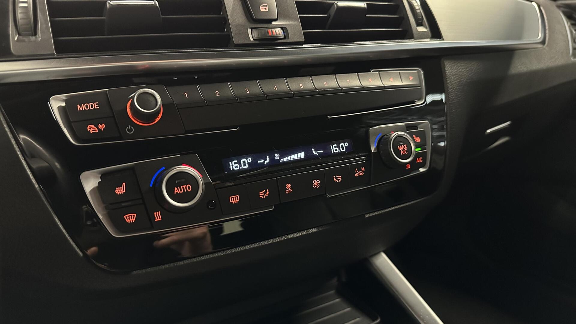 Foto van BMW 118i
