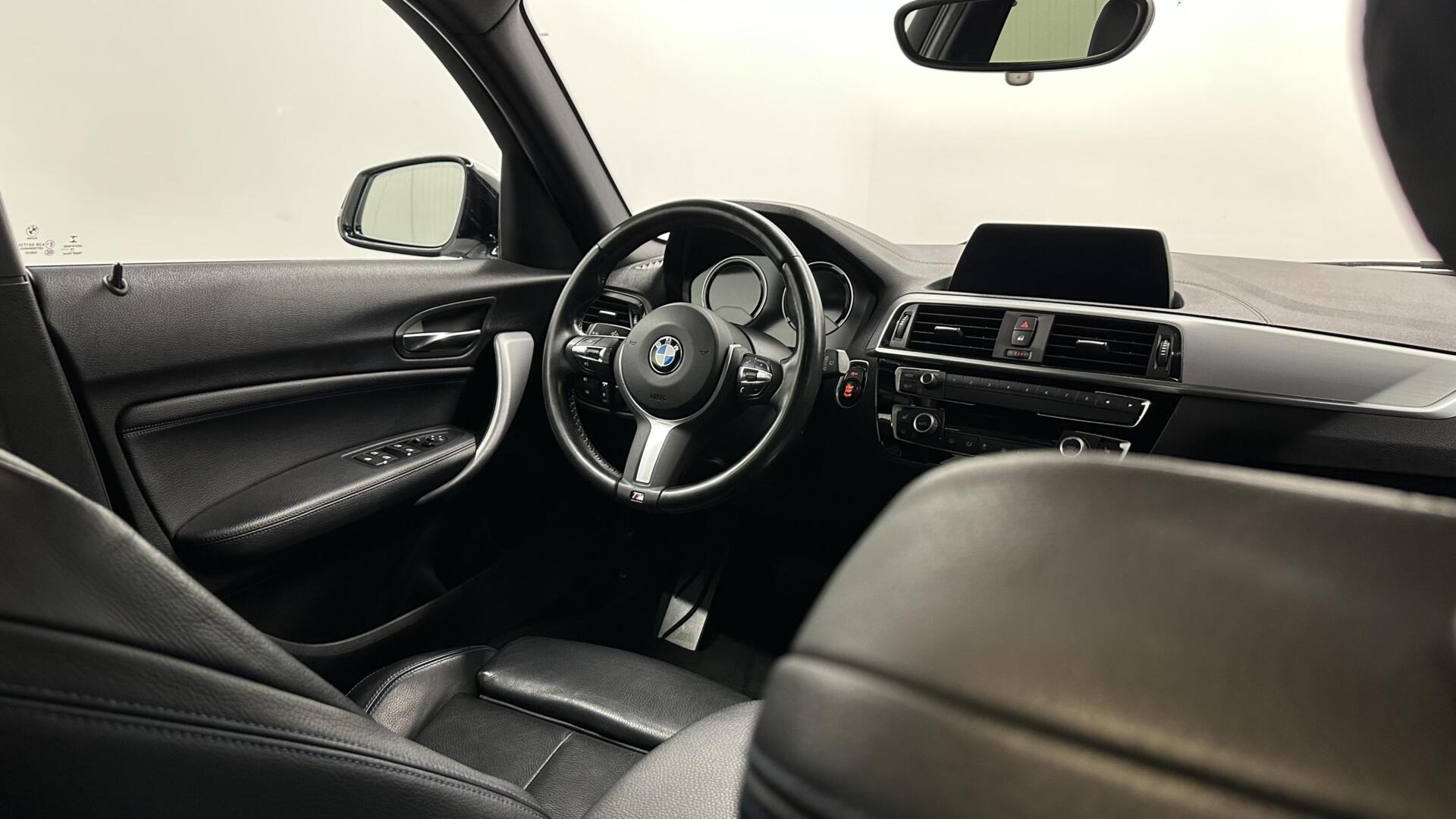 Foto van BMW 118i