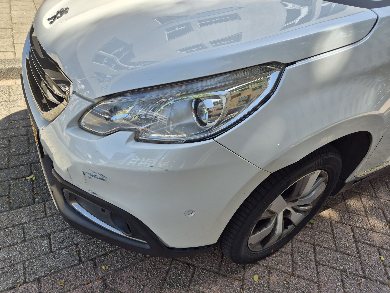 Inspectiefoto van Peugeot 2008