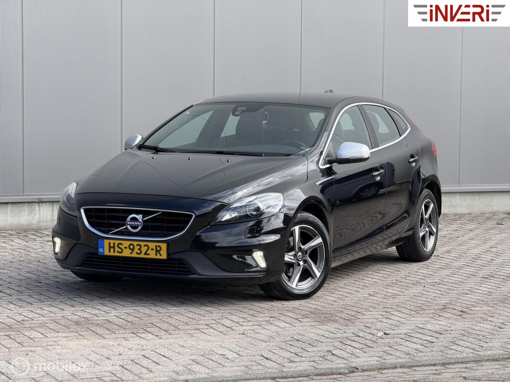 Volvo V40 2.0 D2 R-Design | Stoelverwarming | Navi | Airco 2015 - voorkant