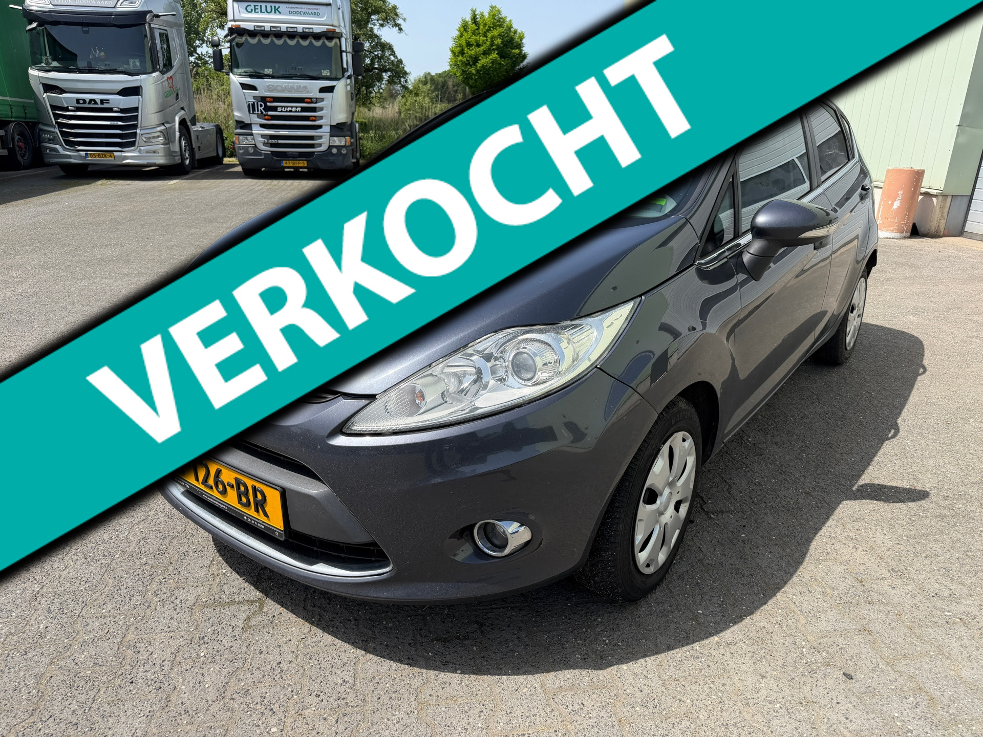 Ford Fiesta 1.4 Ghia|Airco|5 drs| 2010 - voorkant