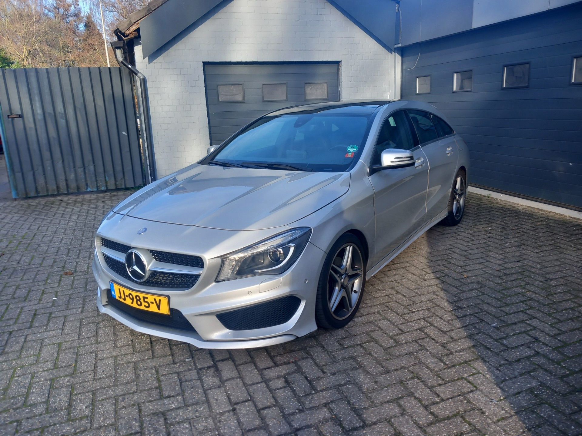 Foto van MERCEDES-BENZ CLA 180