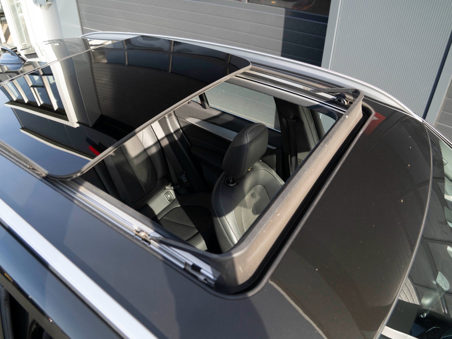 Foto van BMW X1 Xdrive20i