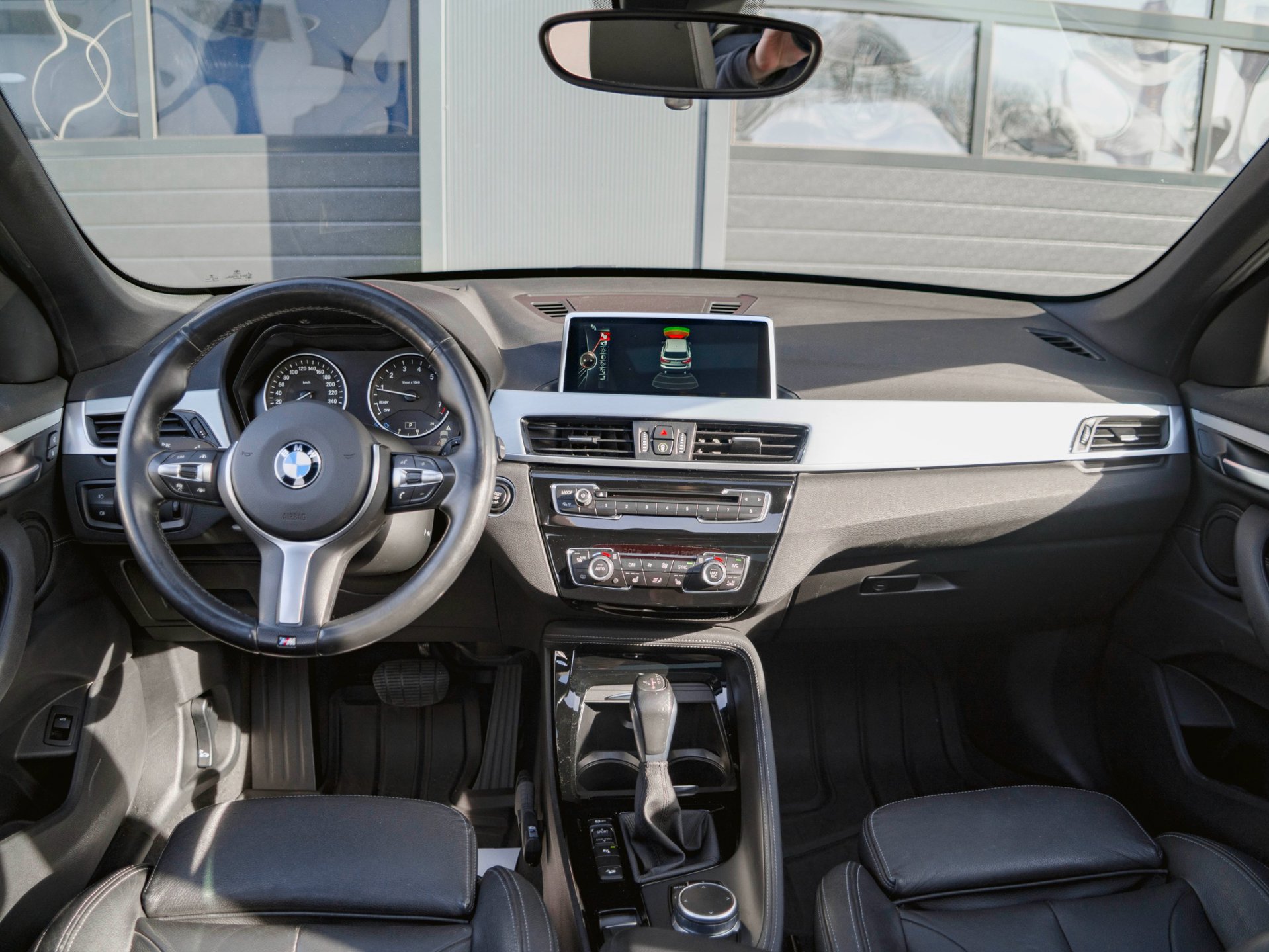 Foto van BMW X1 Xdrive20i