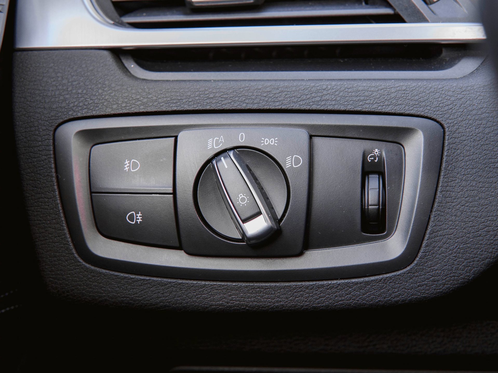Foto van BMW X1 Xdrive20i