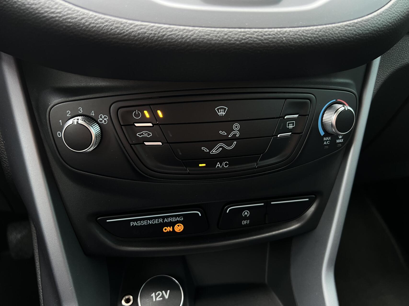 Foto van Ford B-max