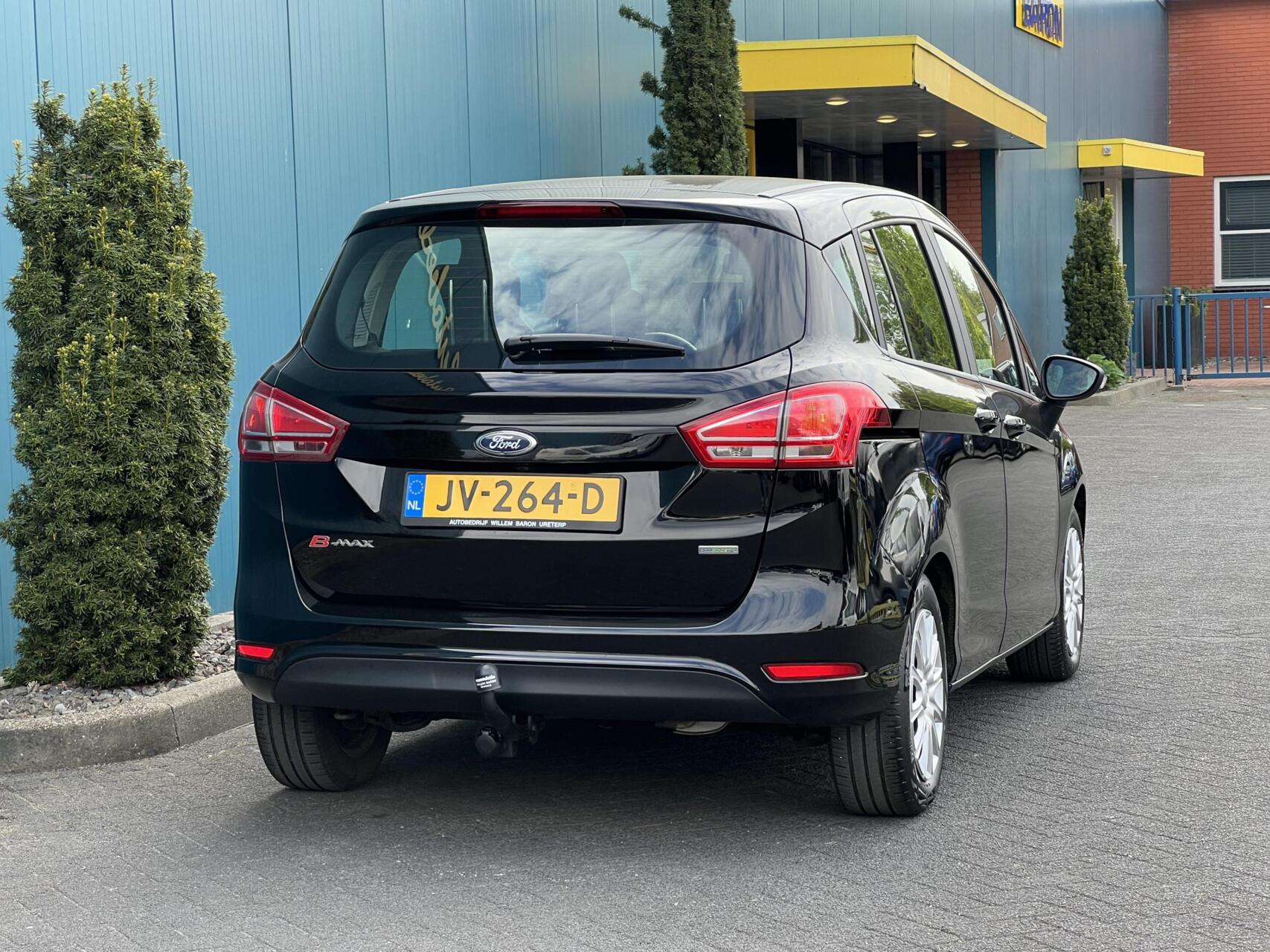 Foto van Ford B-max